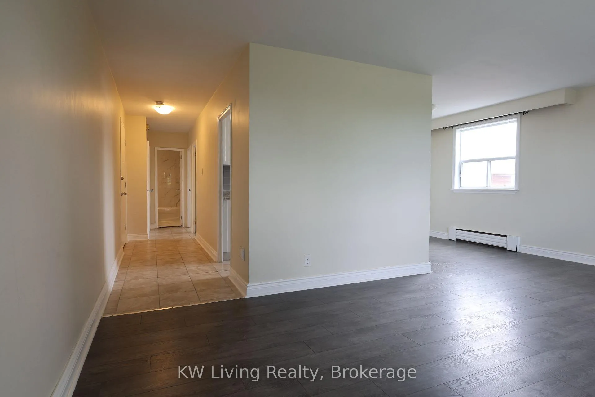Photo 16 of Unit 302, 100 Browns Line, Etobicoke, Alderwood — HOMEH