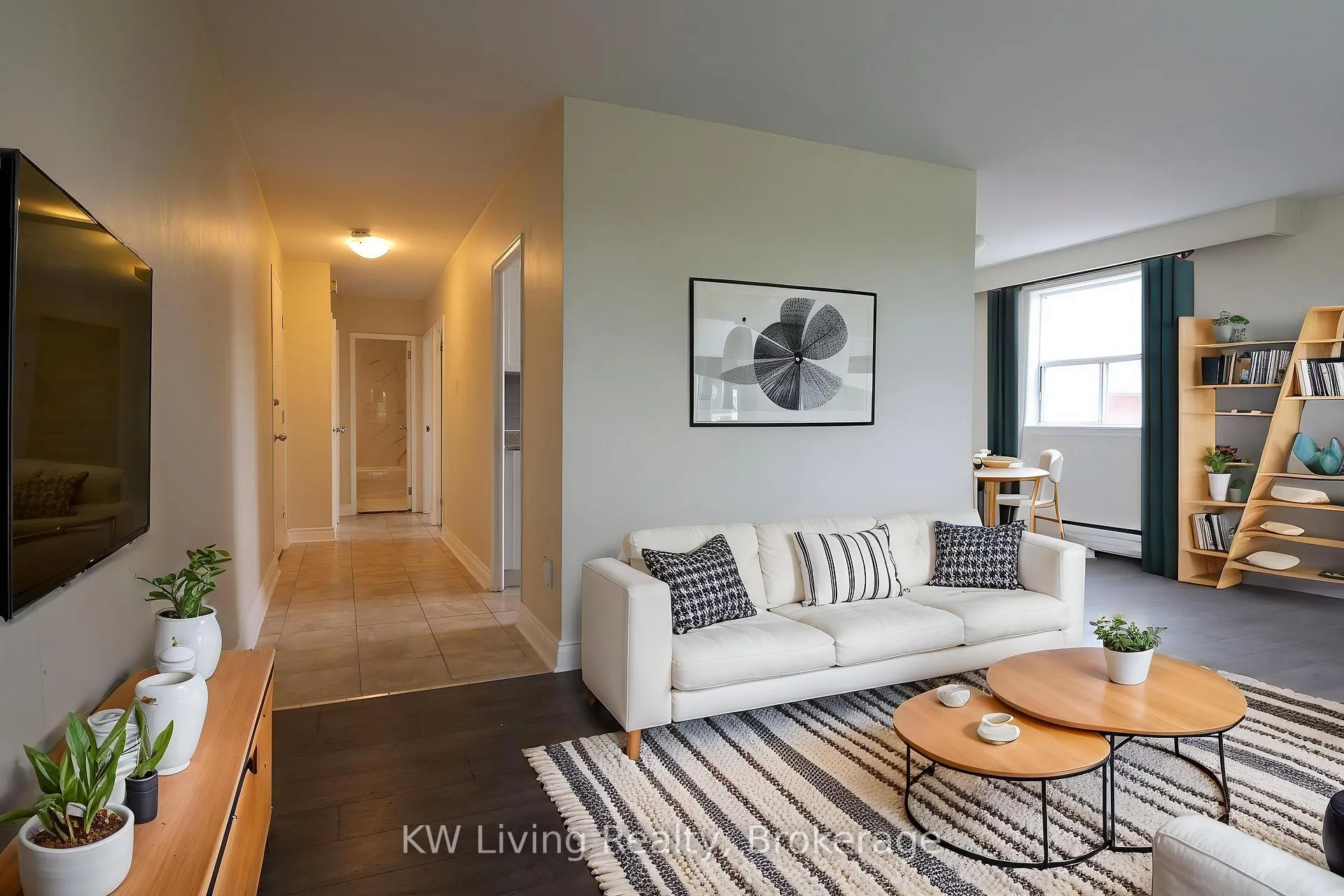 Photo 17 of Unit 302, 100 Browns Line, Etobicoke, Alderwood — HOMEH