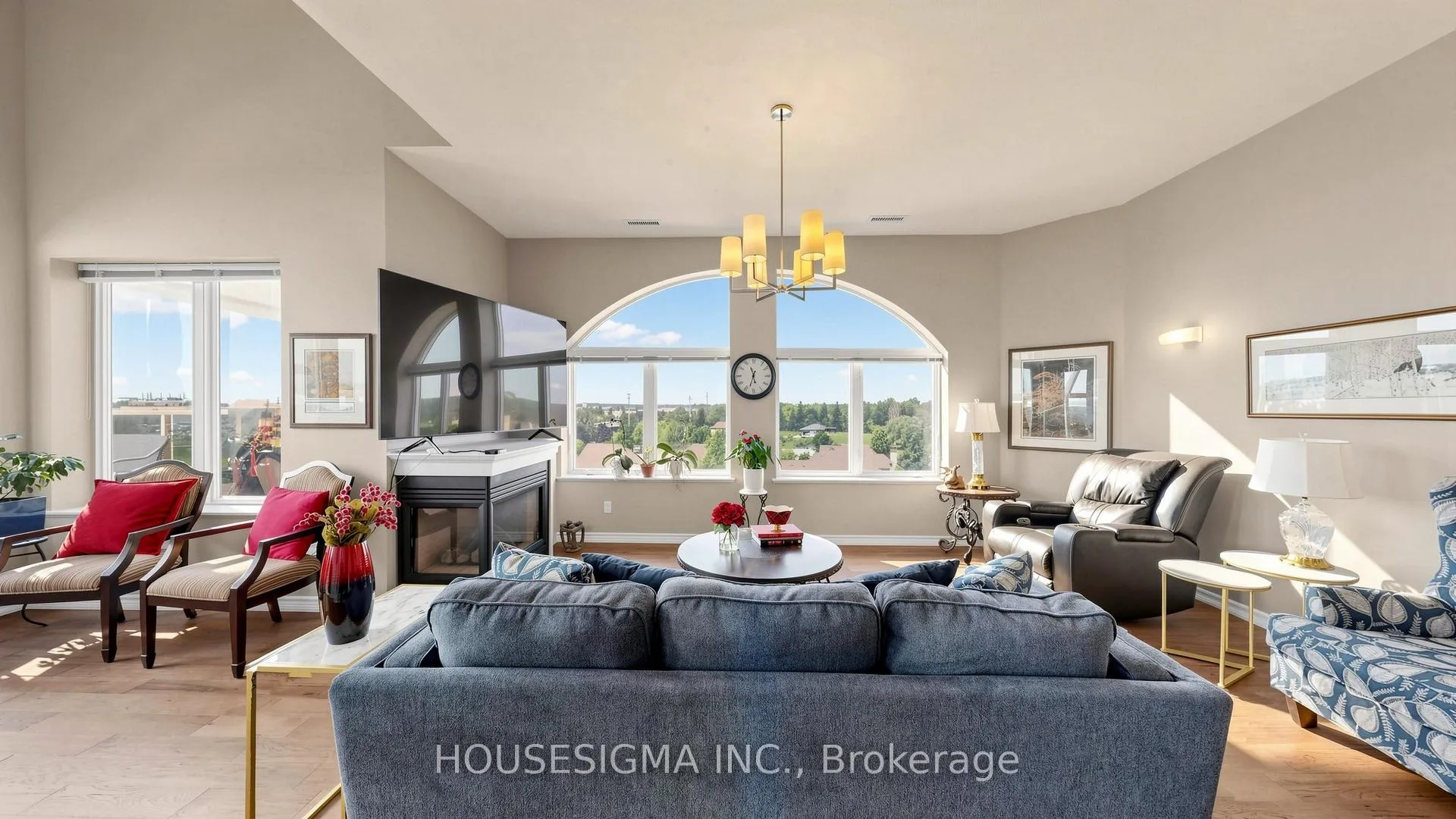 Photo 5 of Unit 505, 3 Dayspring Circle, Brampton, Goreway Drive Corridor — HOMEH