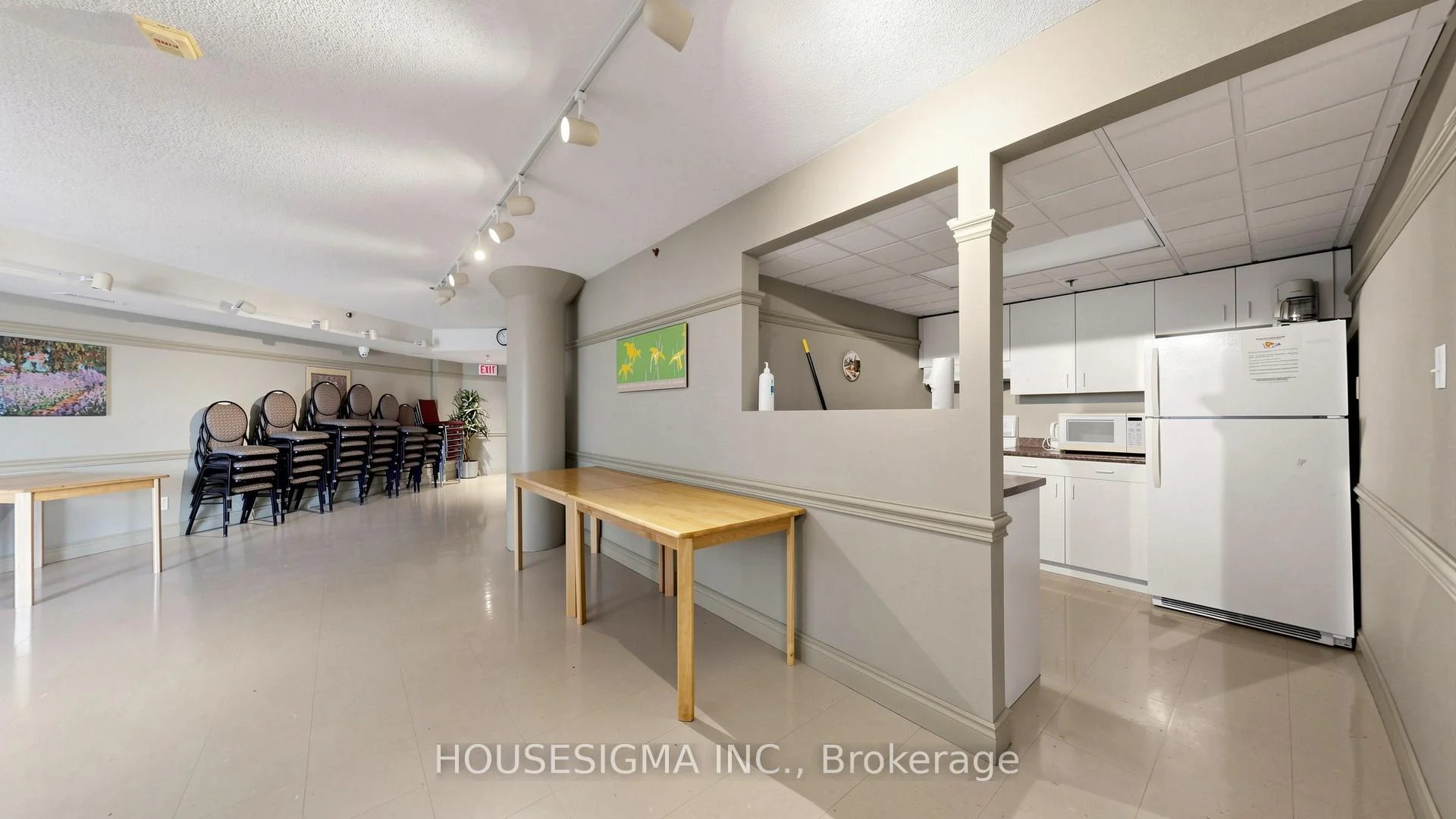 Photo 52 of Unit 505, 3 Dayspring Circle, Brampton, Goreway Drive Corridor — HOMEH