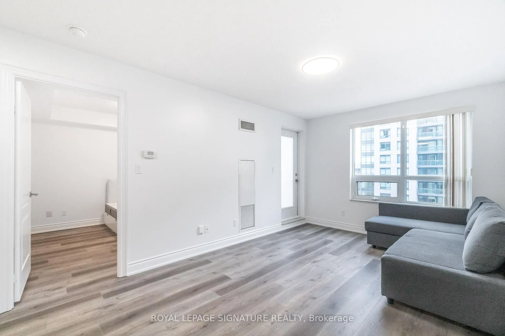 Photo 13 of Unit 809, 60 South Town Centre Boulevard, Markham, Unionville — HOMEH
