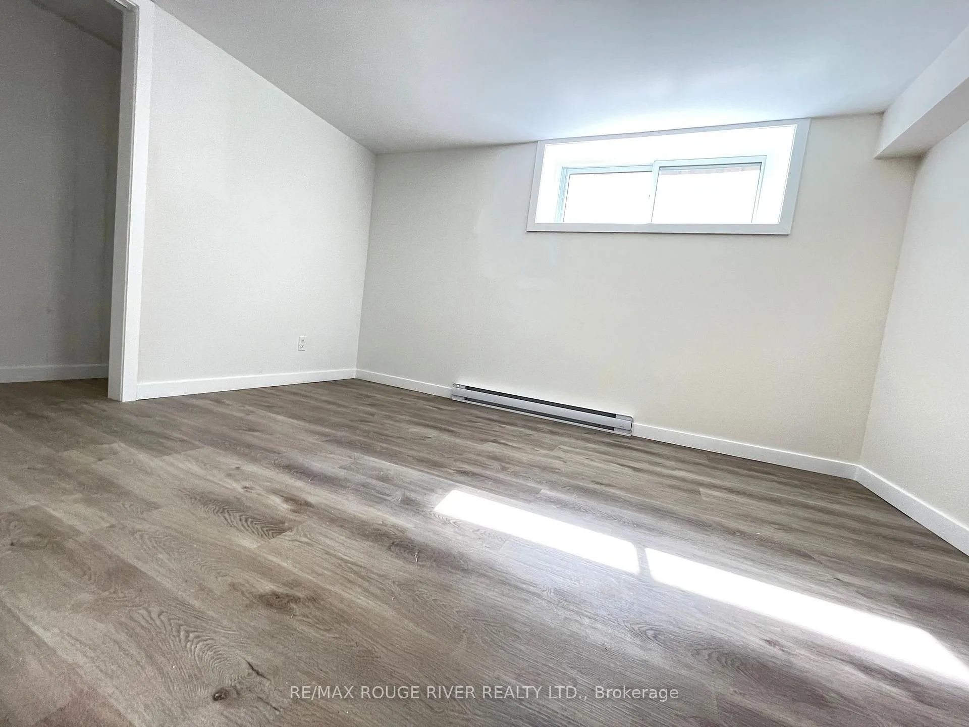 Photo 22 of 95 Diffin Drive, Welland, Prince Charles — HOMEH