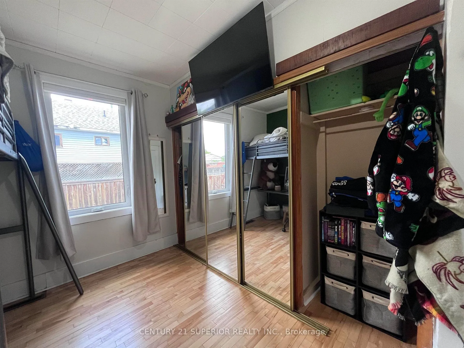 Photo 18 of 437 Hodder Ave, Thunder Bay, Current River — HOMEH