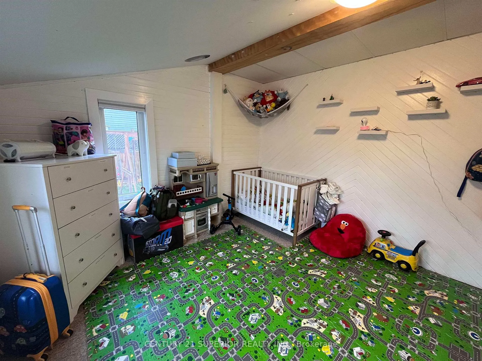 Photo 21 of 437 Hodder Ave, Thunder Bay, Current River — HOMEH