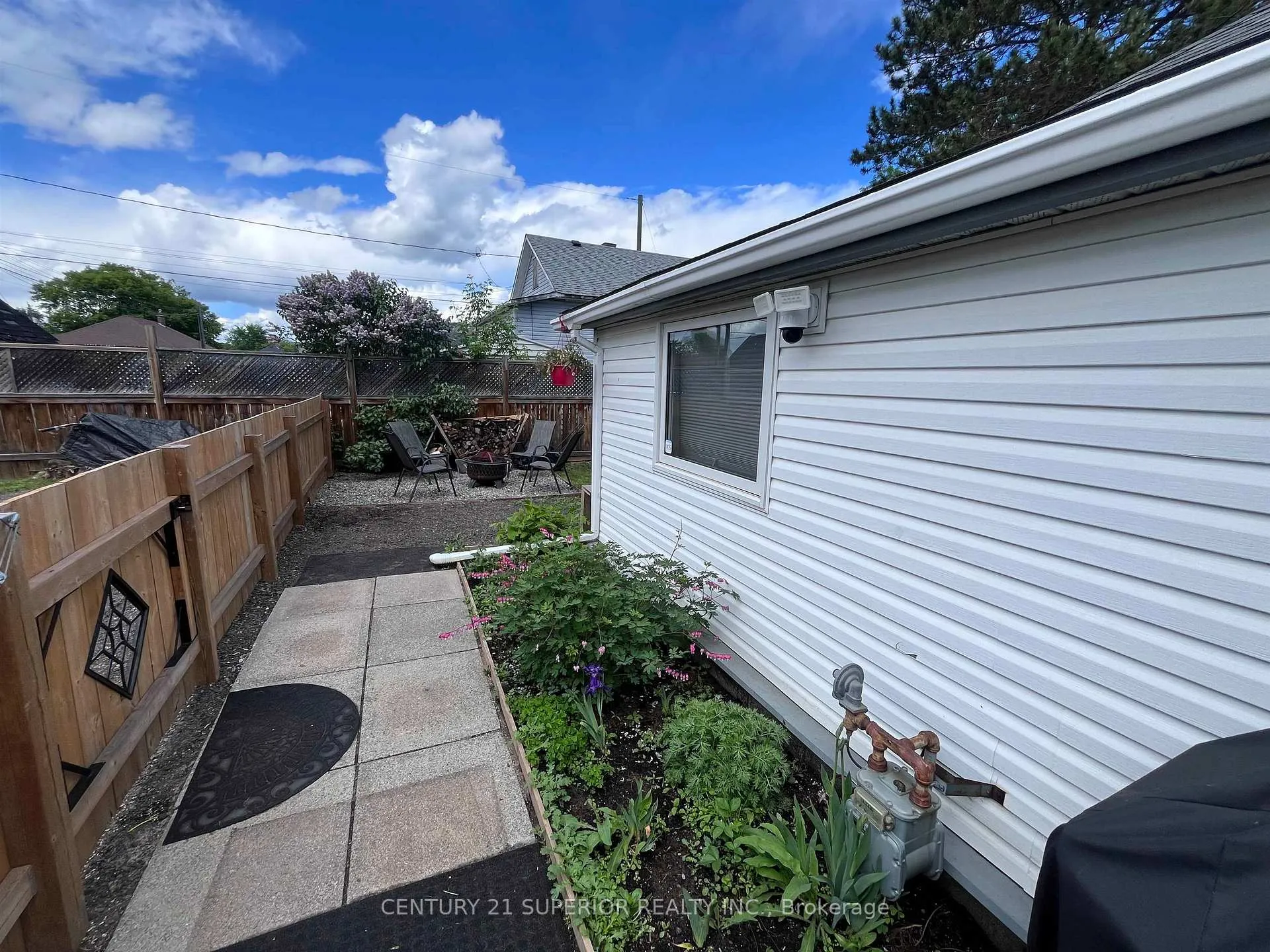 Photo 41 of 437 Hodder Ave, Thunder Bay, Current River — HOMEH