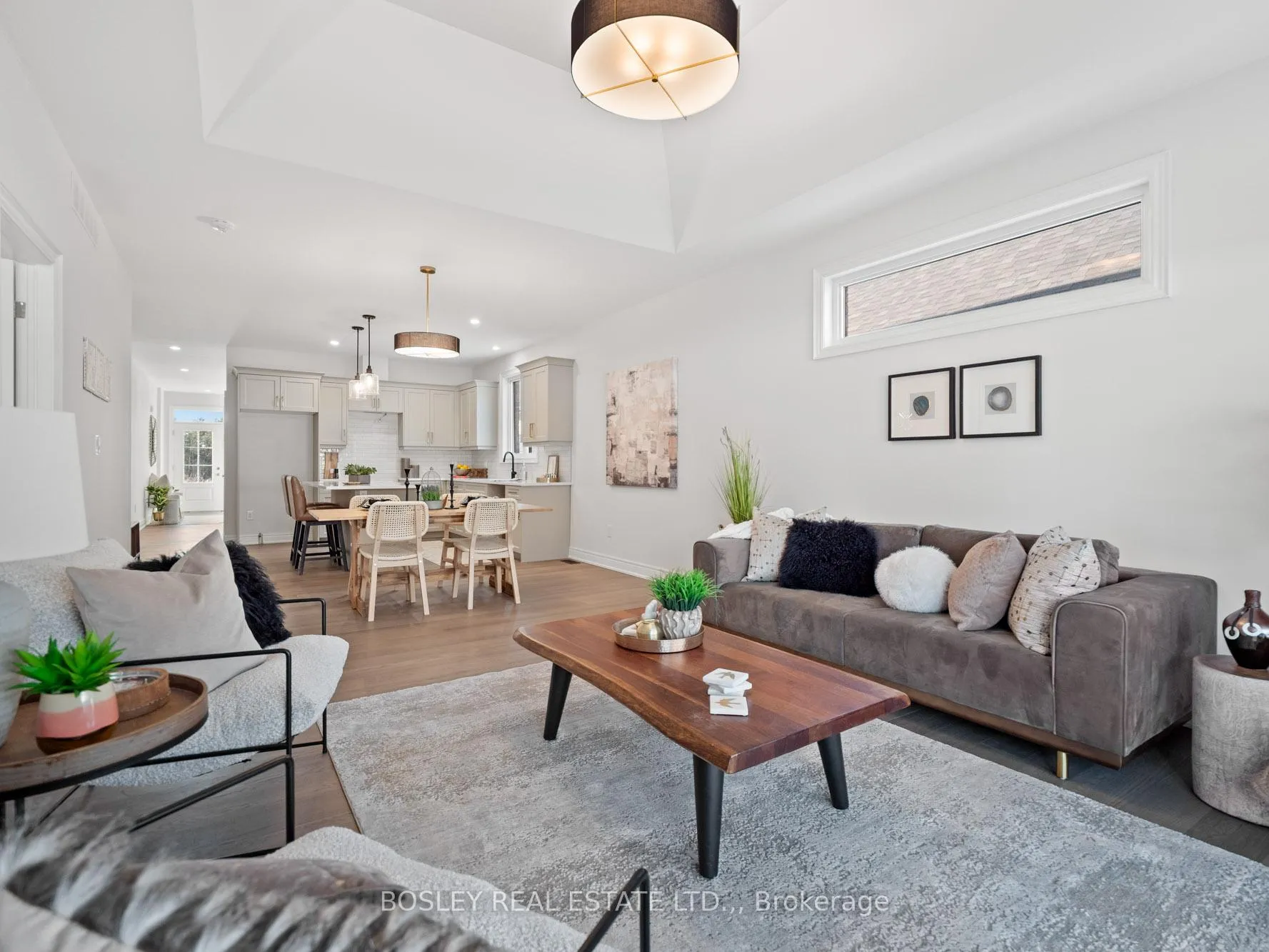 Photo of 510 Royal Ridge Drive