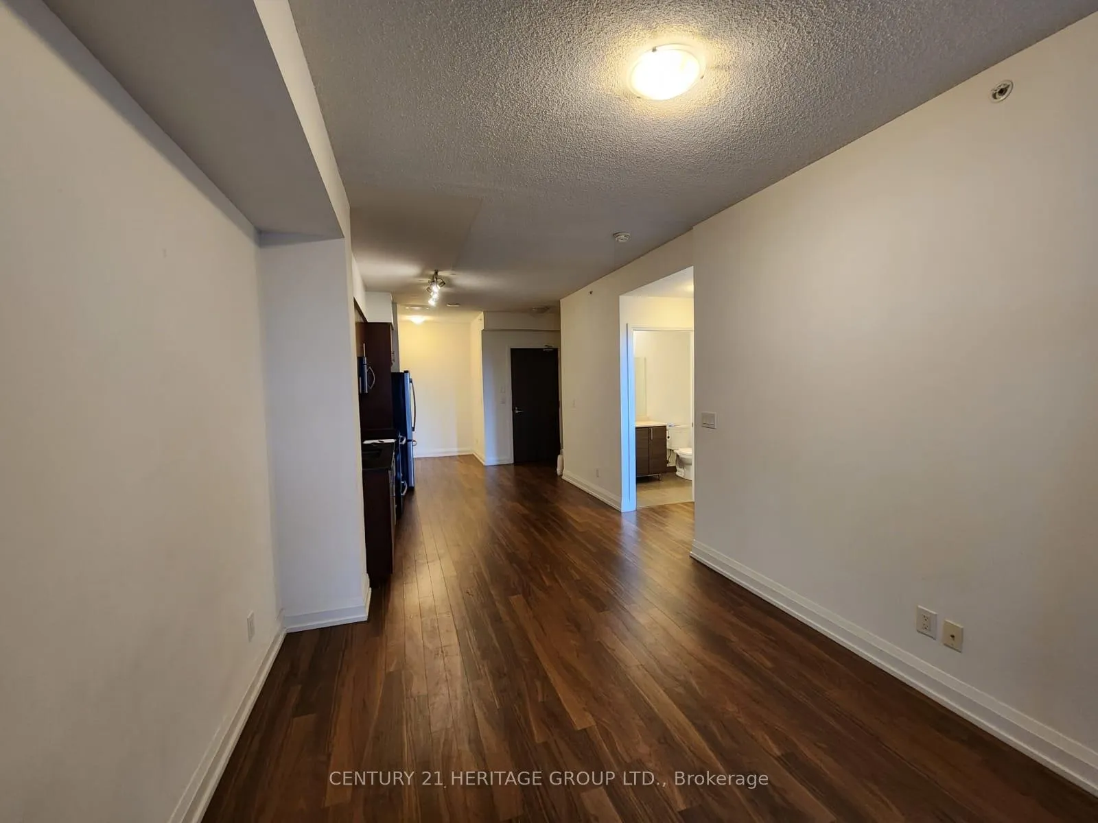 Photo 12 of Unit 2030, 7161 Yonge Street, Markham, Thornhill — HOMEH