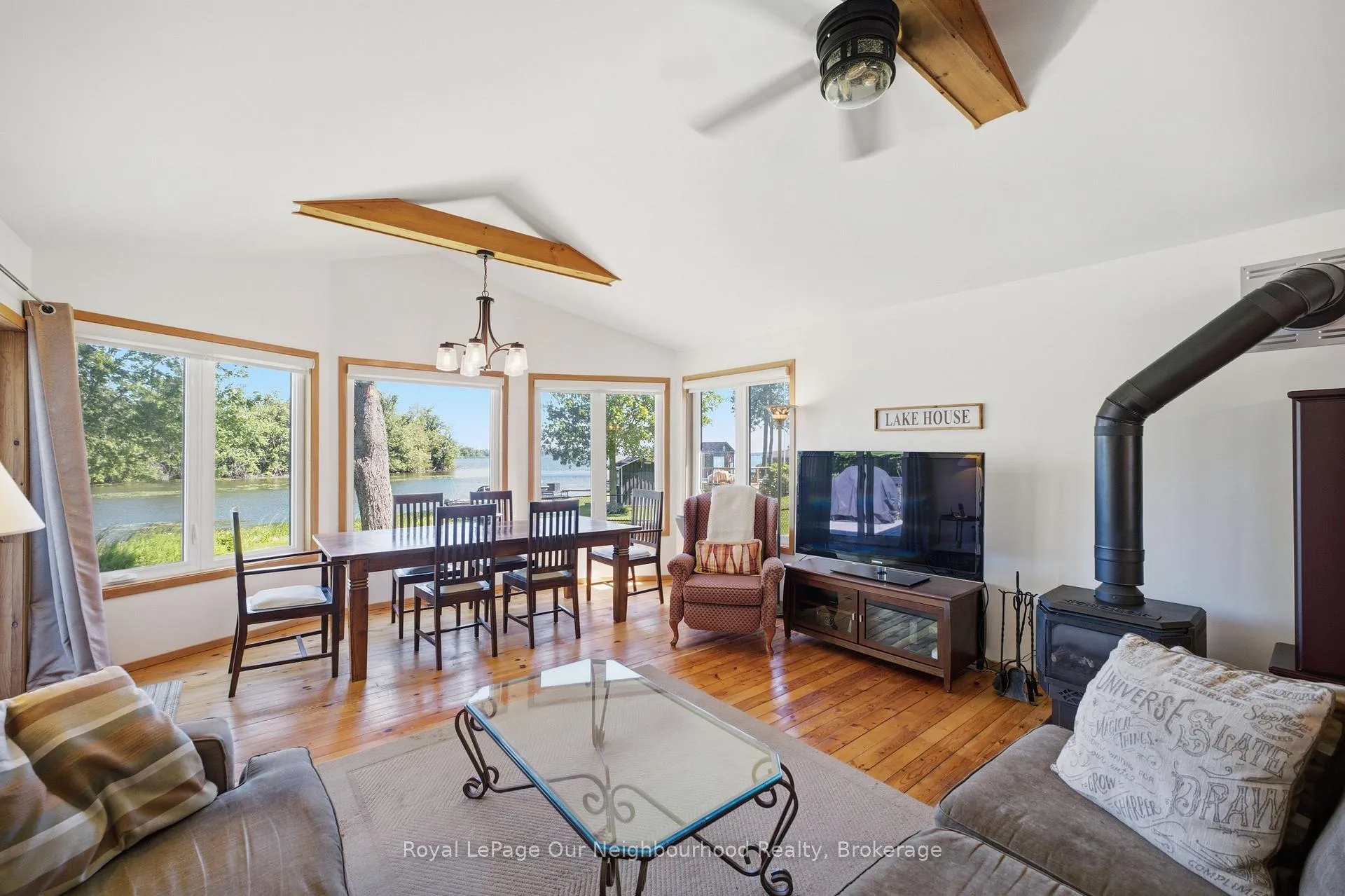 Photo 14 of 1194 Nuforest Drive, Selwyn — HOMEH