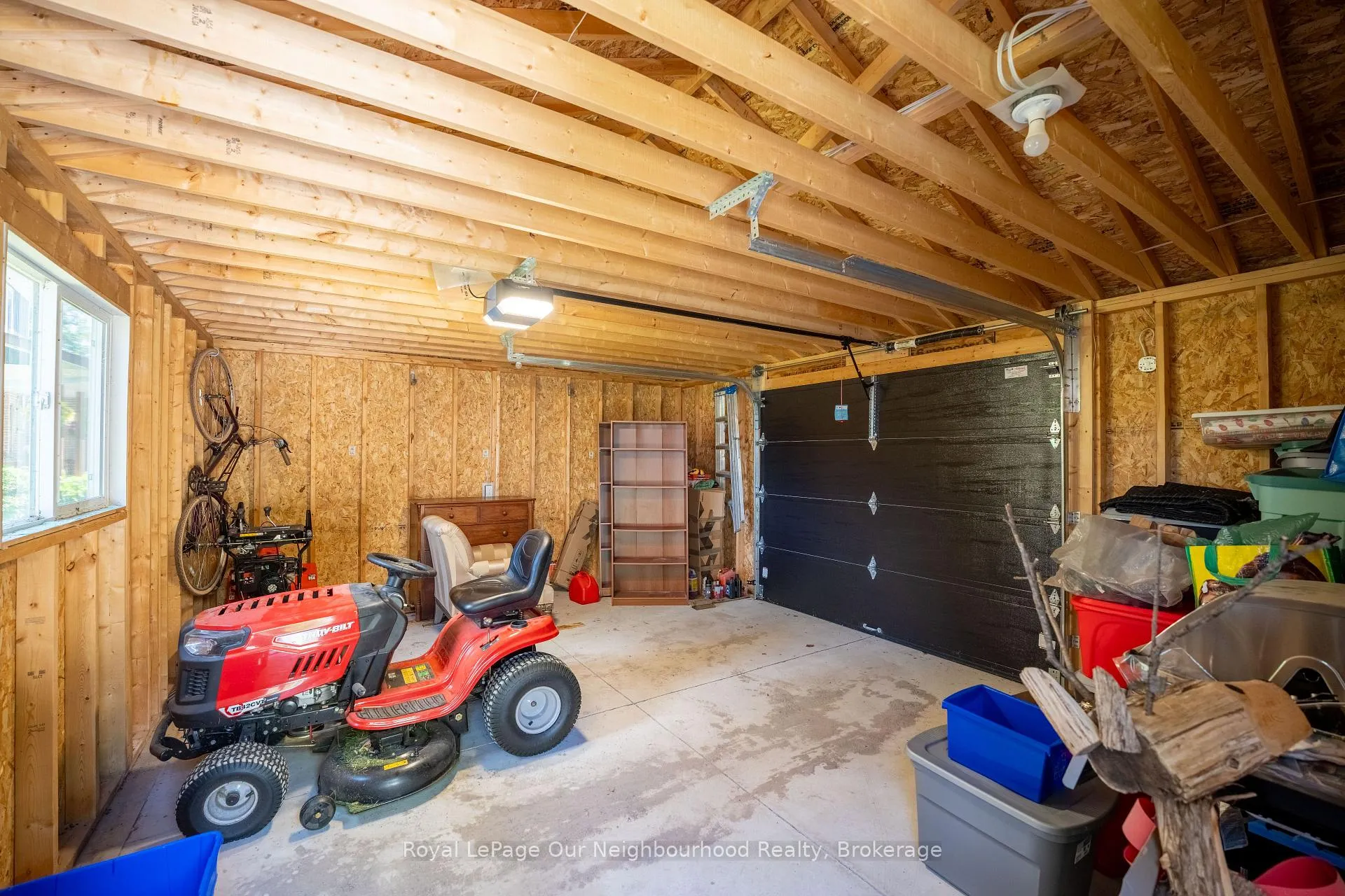 Photo 30 of 1194 Nuforest Drive, Selwyn — HOMEH