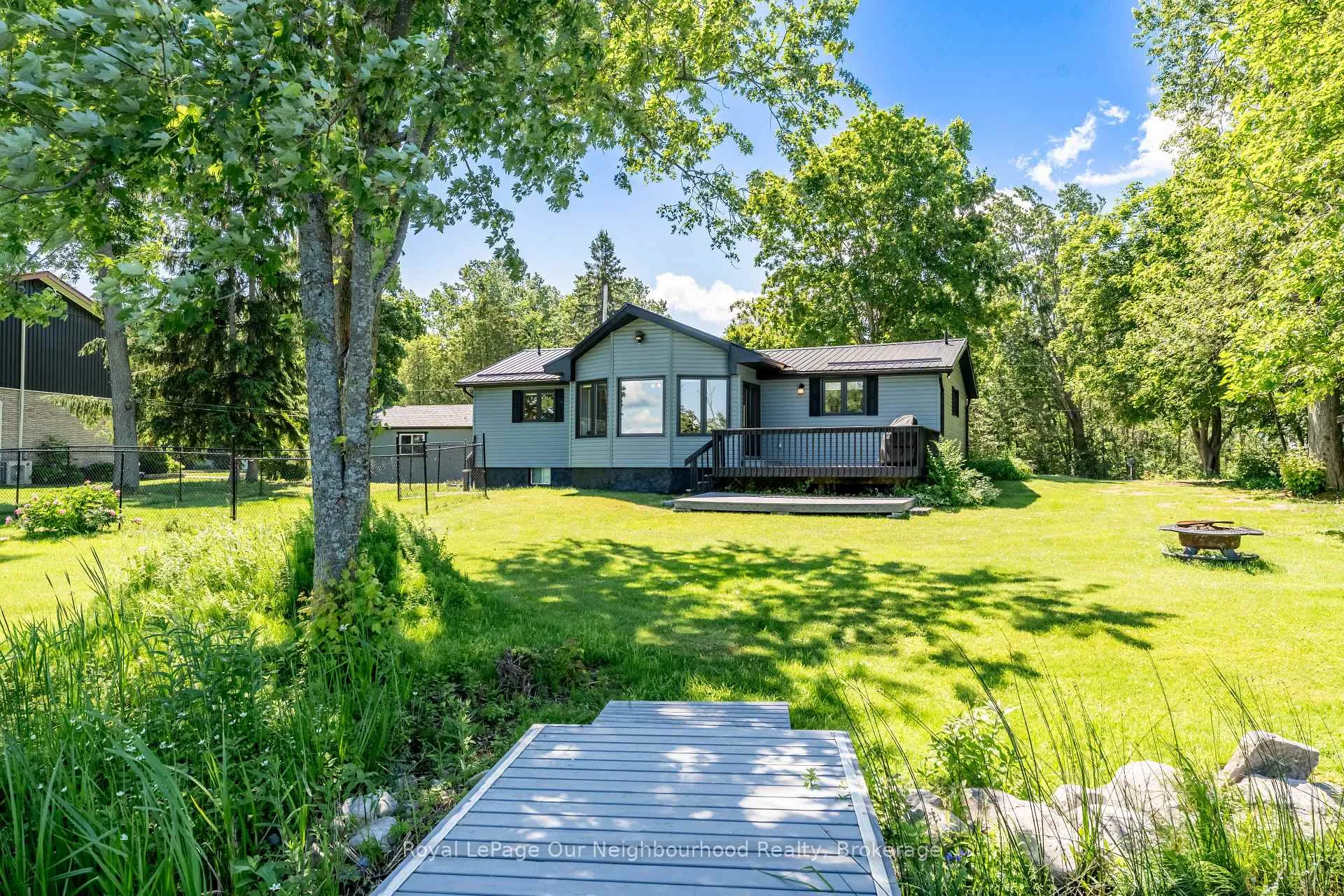Photo 41 of 1194 Nuforest Drive, Selwyn — HOMEH