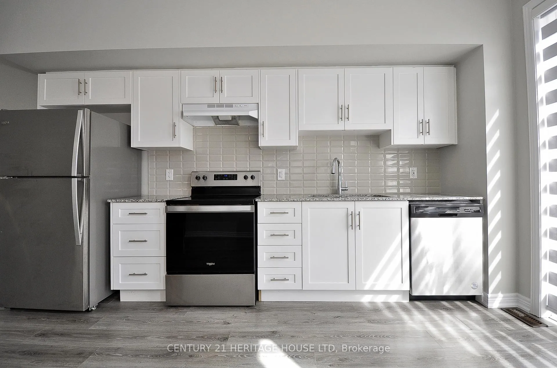 Photo 11 of Unit 145, 10 Birmingham Drive, Cambridge, Hagey — HOMEH
