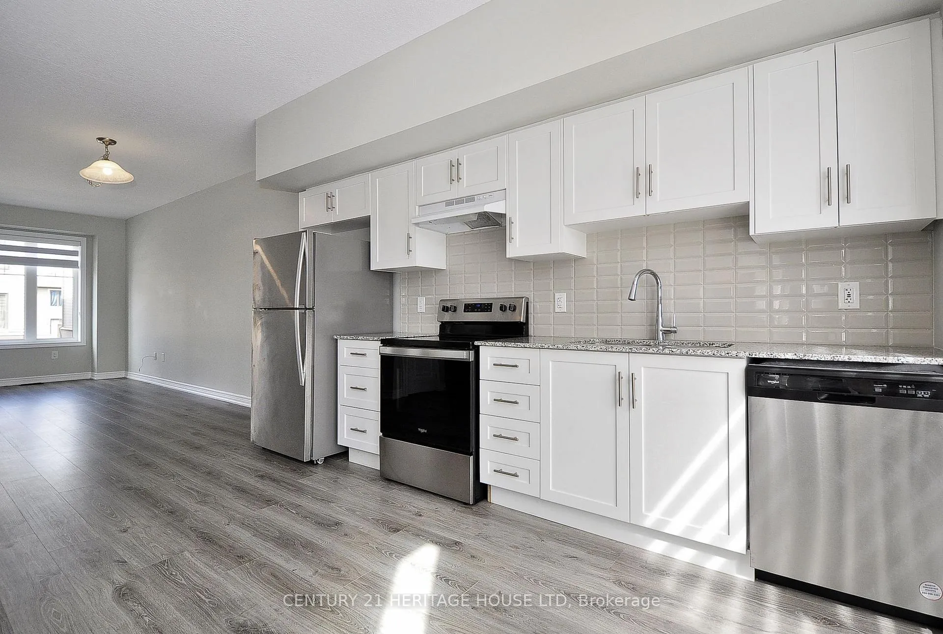 Photo 12 of Unit 145, 10 Birmingham Drive, Cambridge, Hagey — HOMEH