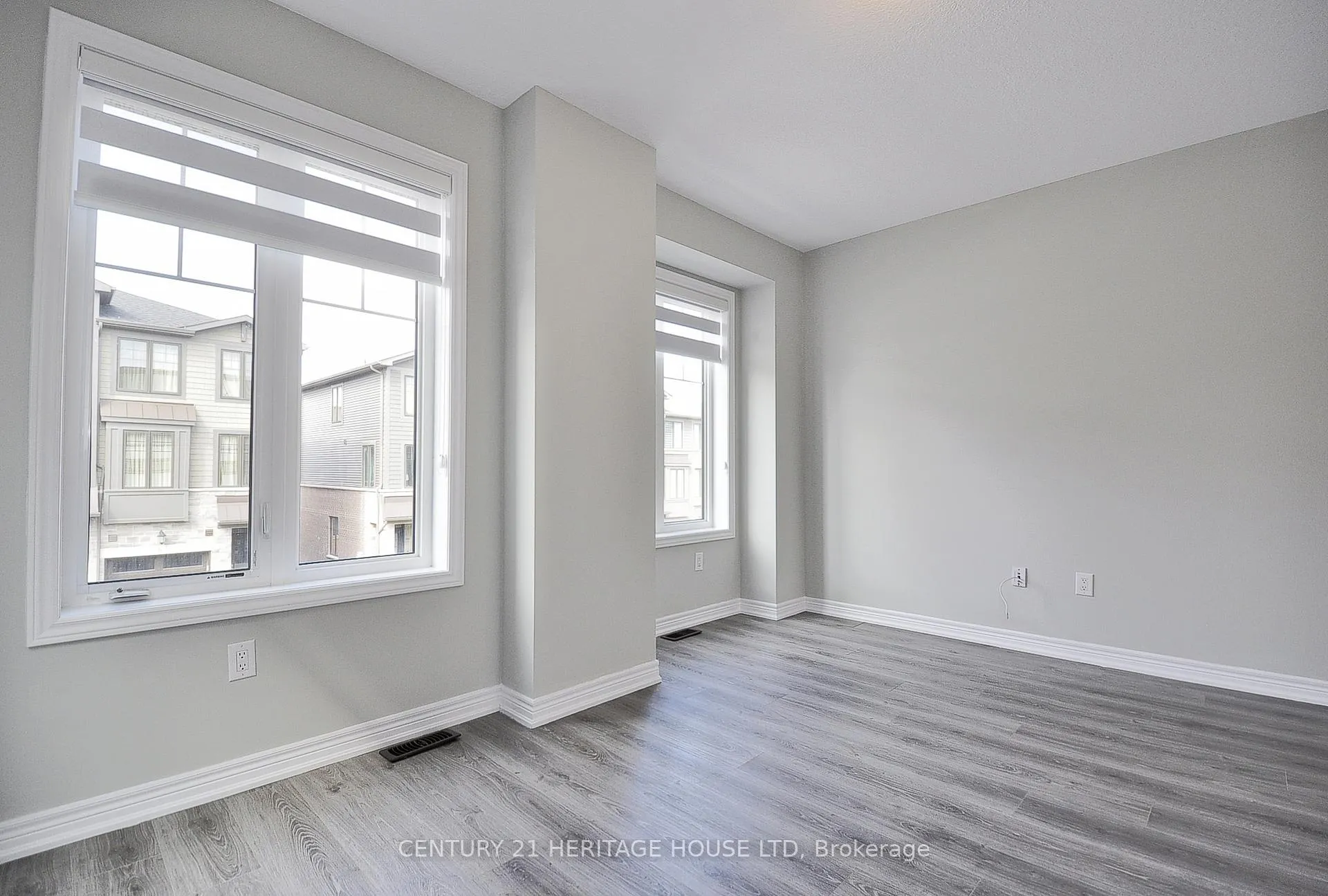 Photo 17 of Unit 145, 10 Birmingham Drive, Cambridge, Hagey — HOMEH