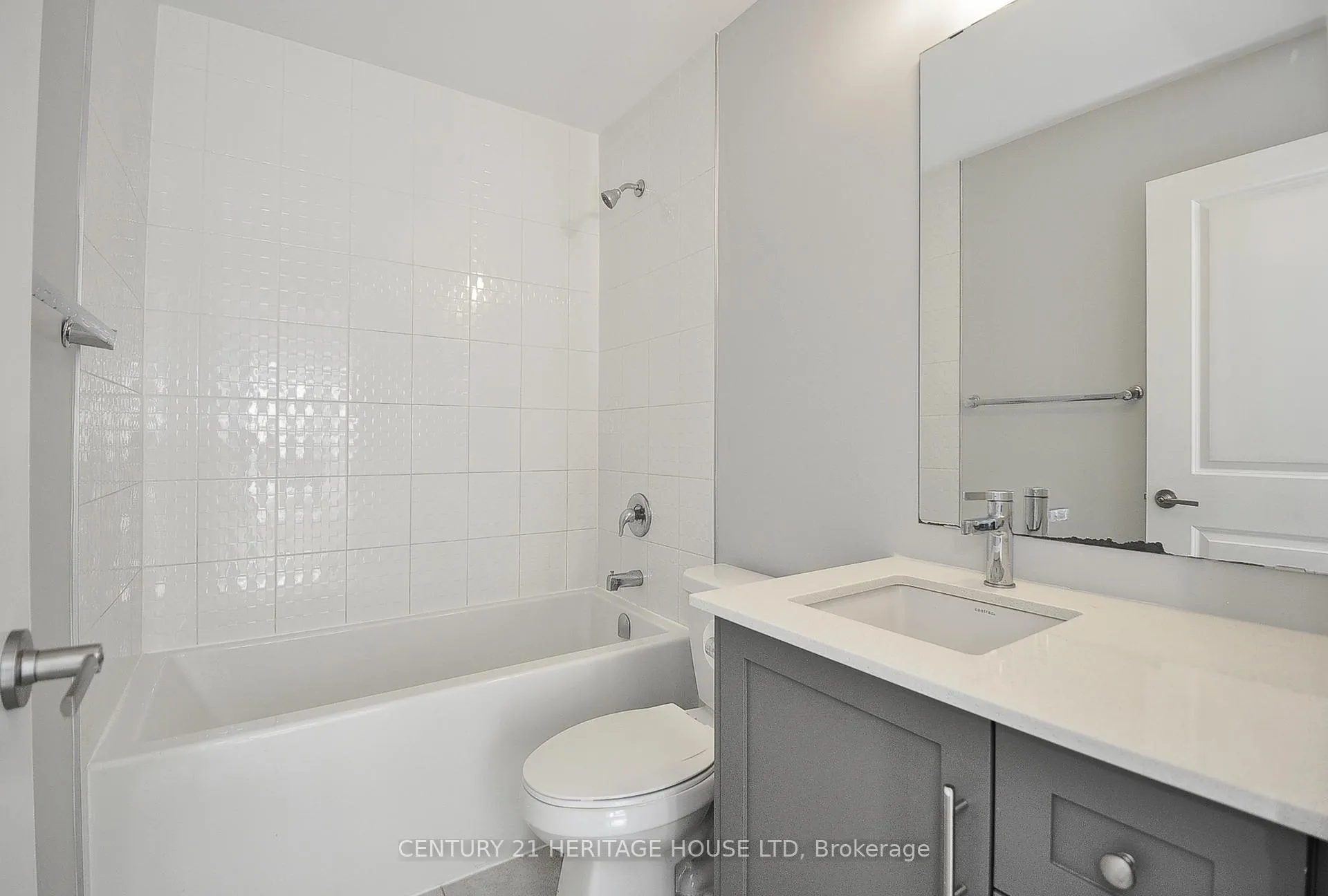 Photo 22 of Unit 145, 10 Birmingham Drive, Cambridge, Hagey — HOMEH