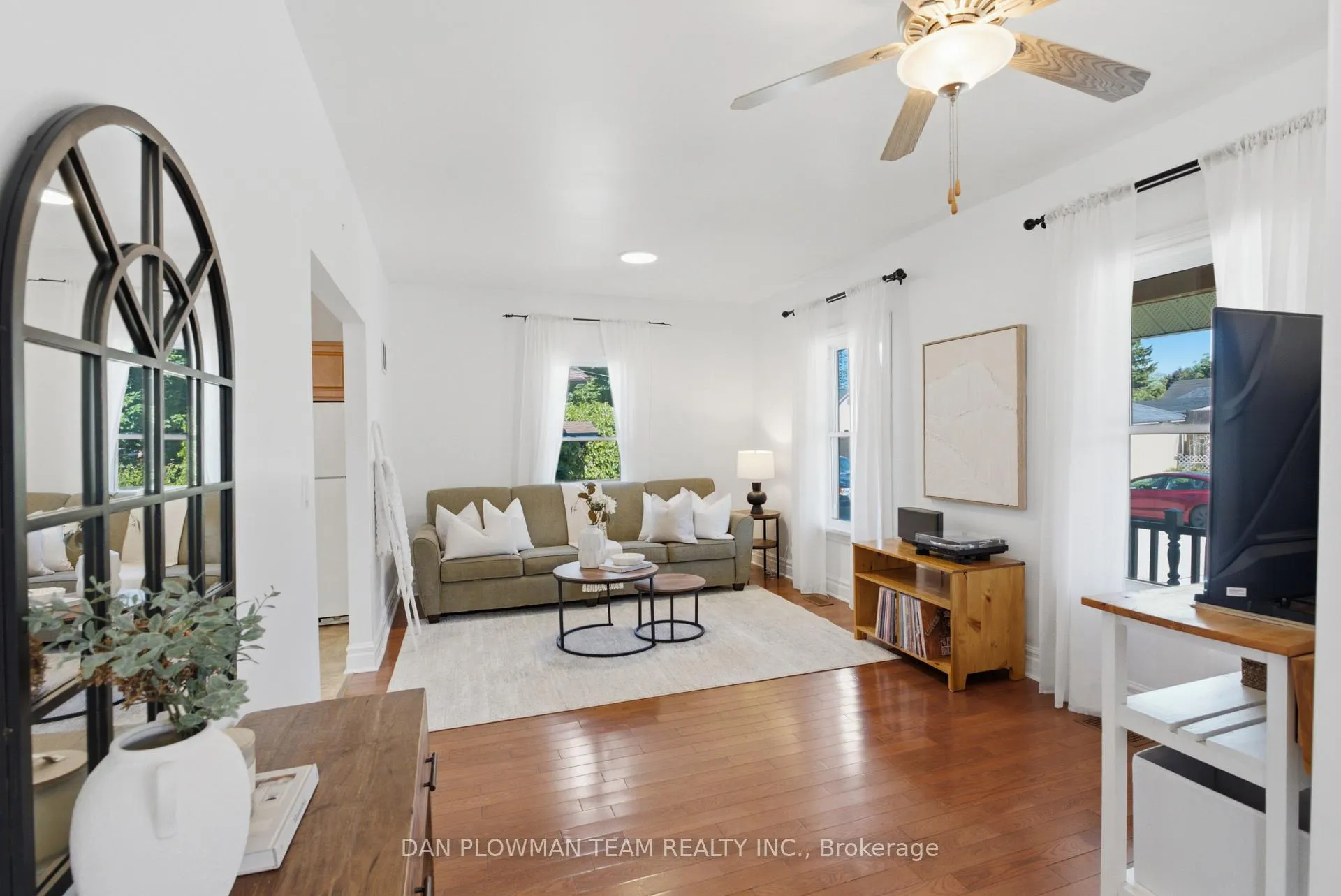 Photo 3 of 176 Annis Street, Oshawa, Lakeview — HOMEH