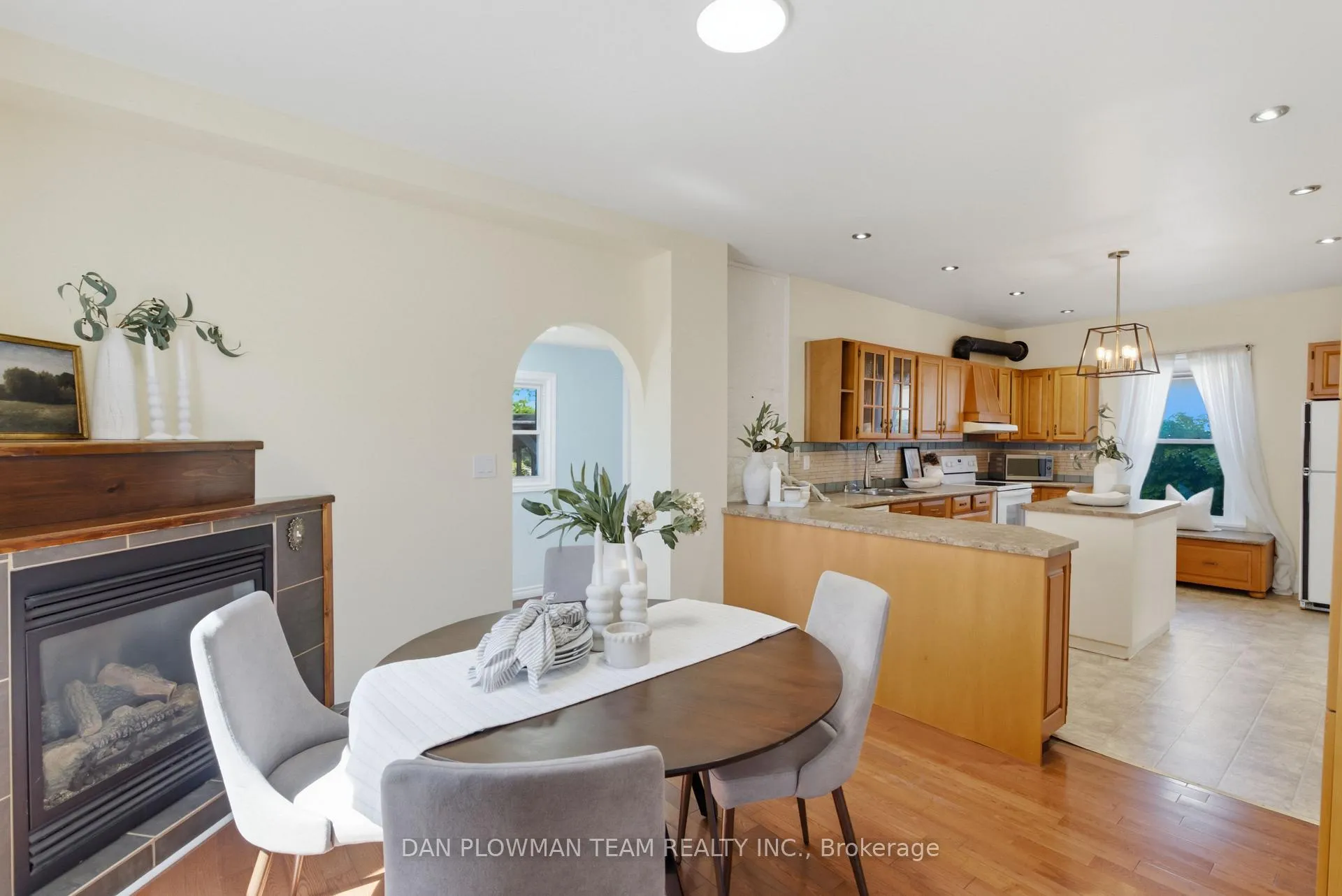Photo 14 of 176 Annis Street, Oshawa, Lakeview — HOMEH