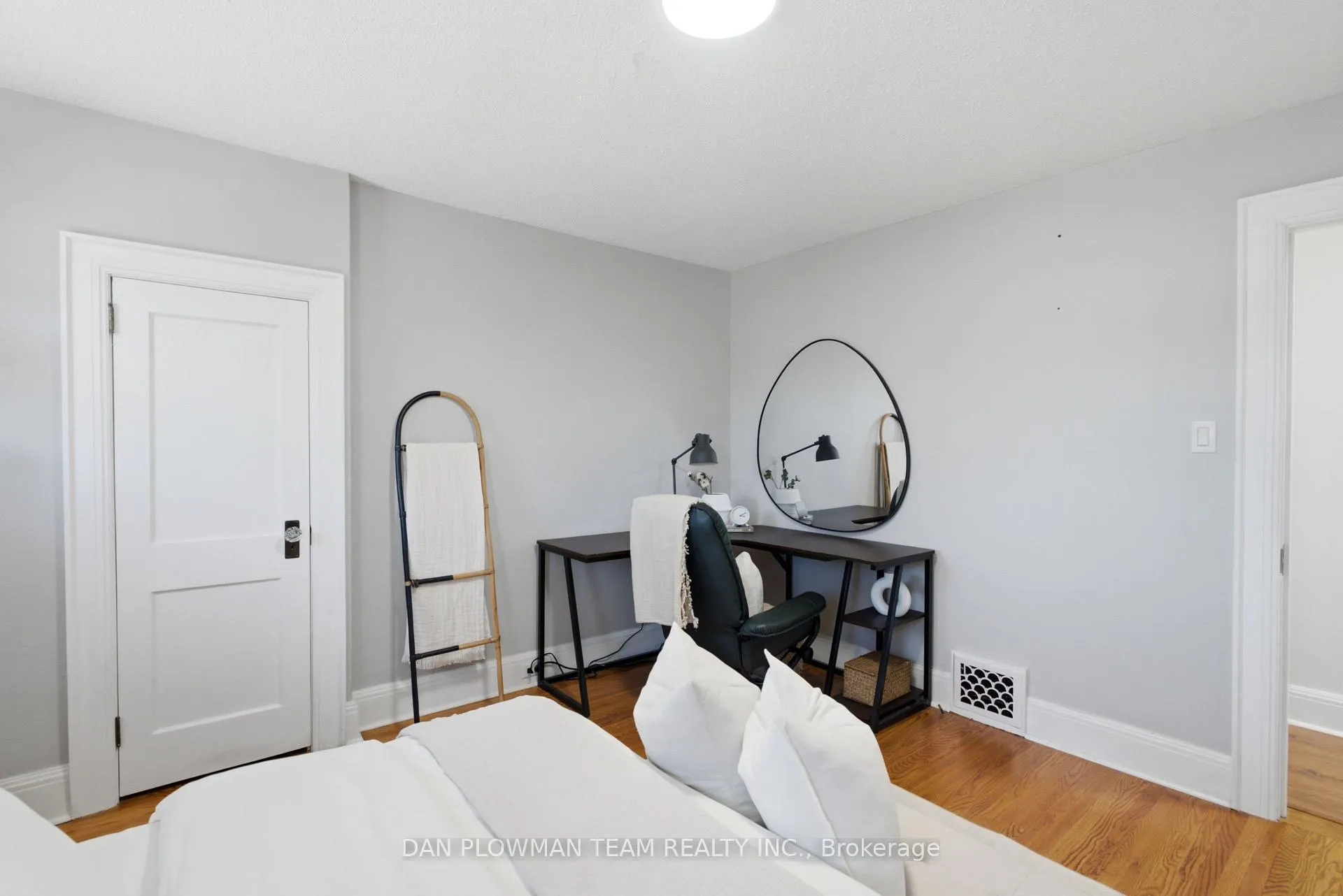 Photo 20 of 176 Annis Street, Oshawa, Lakeview — HOMEH