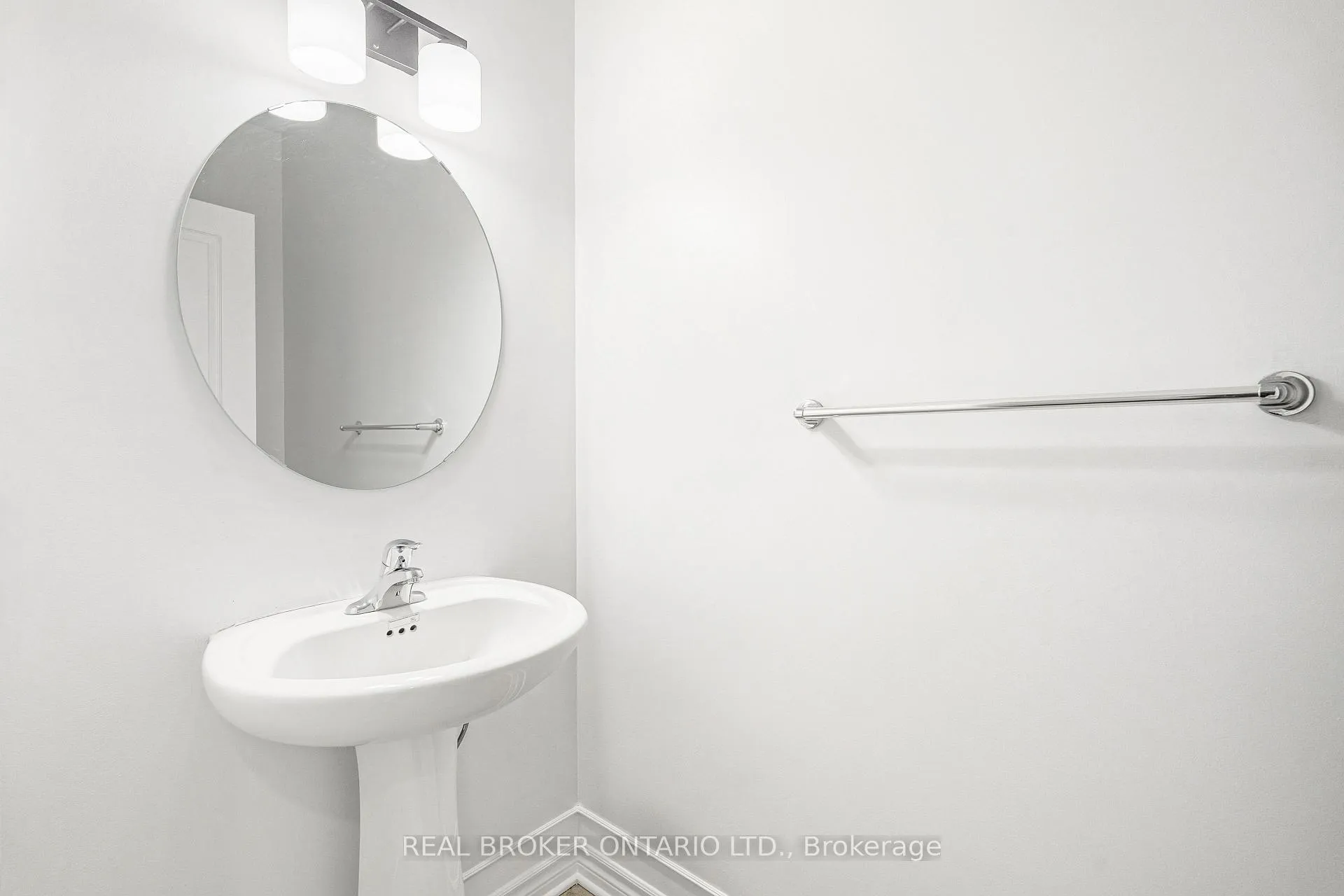 Photo 13 of 43 Claridge Drive, Ottawa, Barrhaven - Longfields — HOMEH