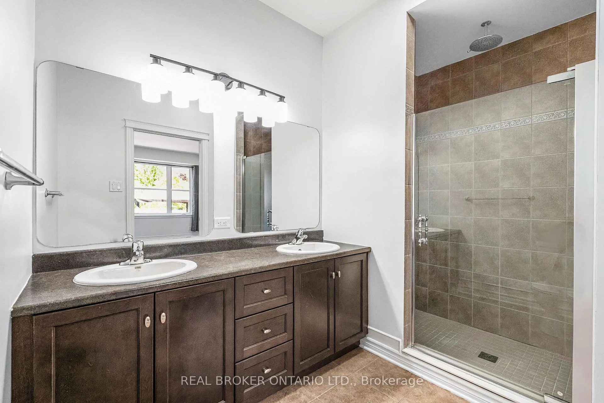 Photo 17 of 43 Claridge Drive, Ottawa, Barrhaven - Longfields — HOMEH