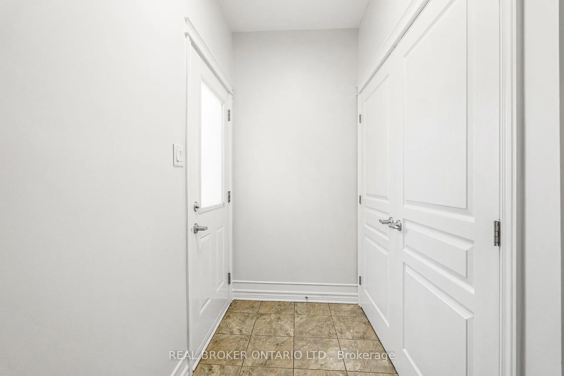 Photo 21 of 43 Claridge Drive, Ottawa, Barrhaven - Longfields — HOMEH