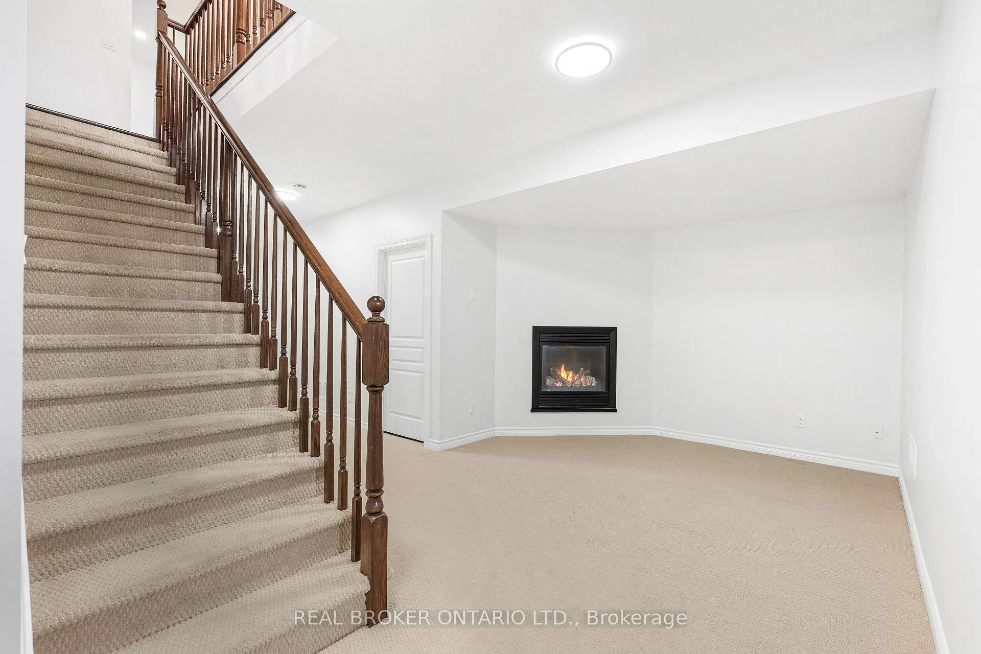 Photo 23 of 43 Claridge Drive, Ottawa, Barrhaven - Longfields — HOMEH