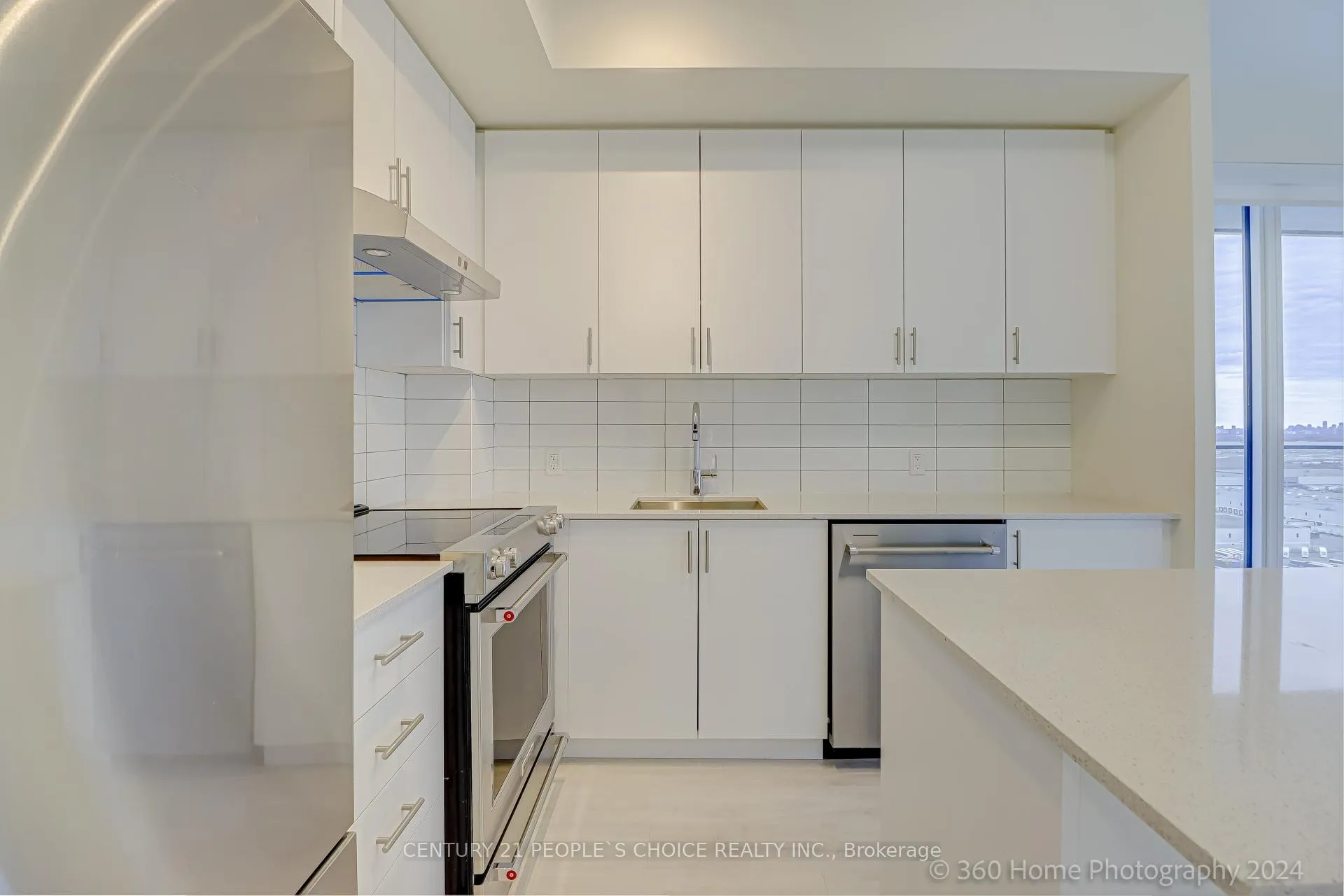 Photo 8 of Unit 2102, 9000 Jane Street, Vaughan, Concord — HOMEH
