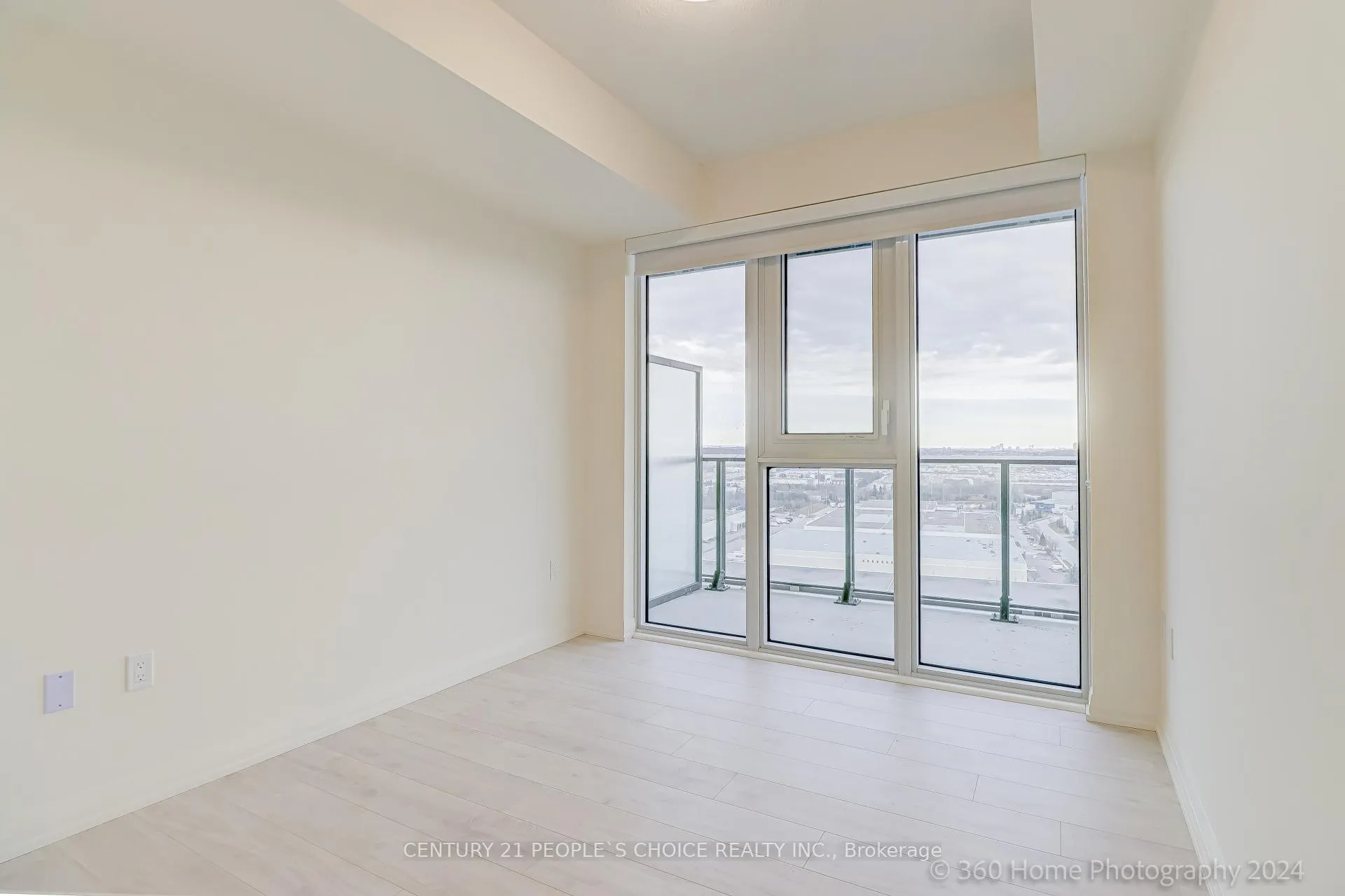 Photo 17 of Unit 2102, 9000 Jane Street, Vaughan, Concord — HOMEH