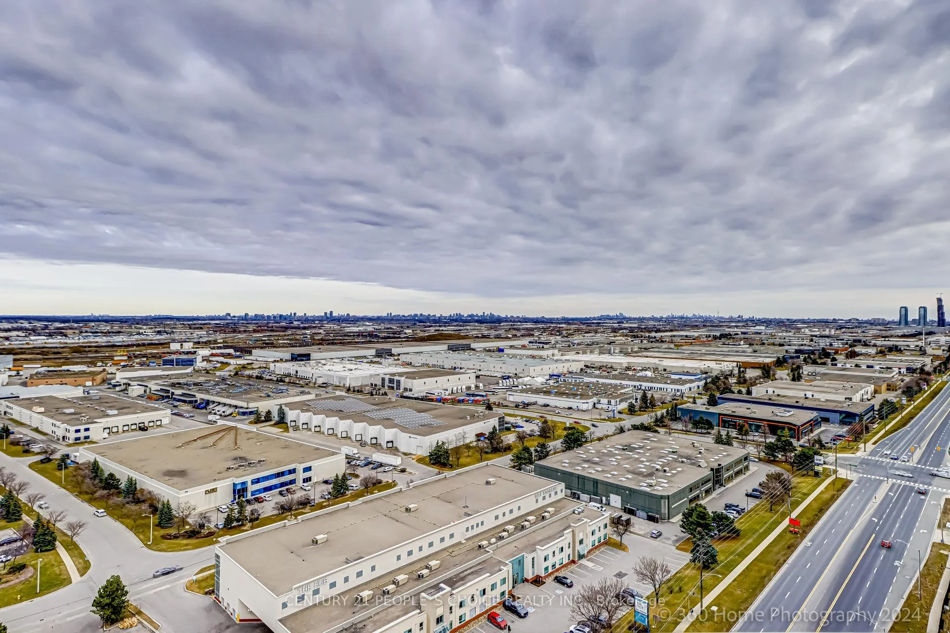 Photo 27 of Unit 2102, 9000 Jane Street, Vaughan, Concord — HOMEH