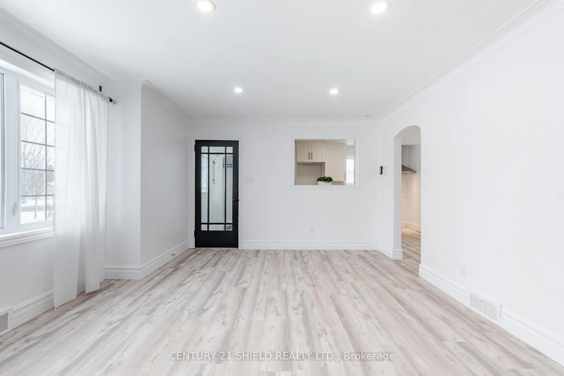 Photo 7 of 2030 Pitt Street, Cornwall, Cornwall — HOMEH