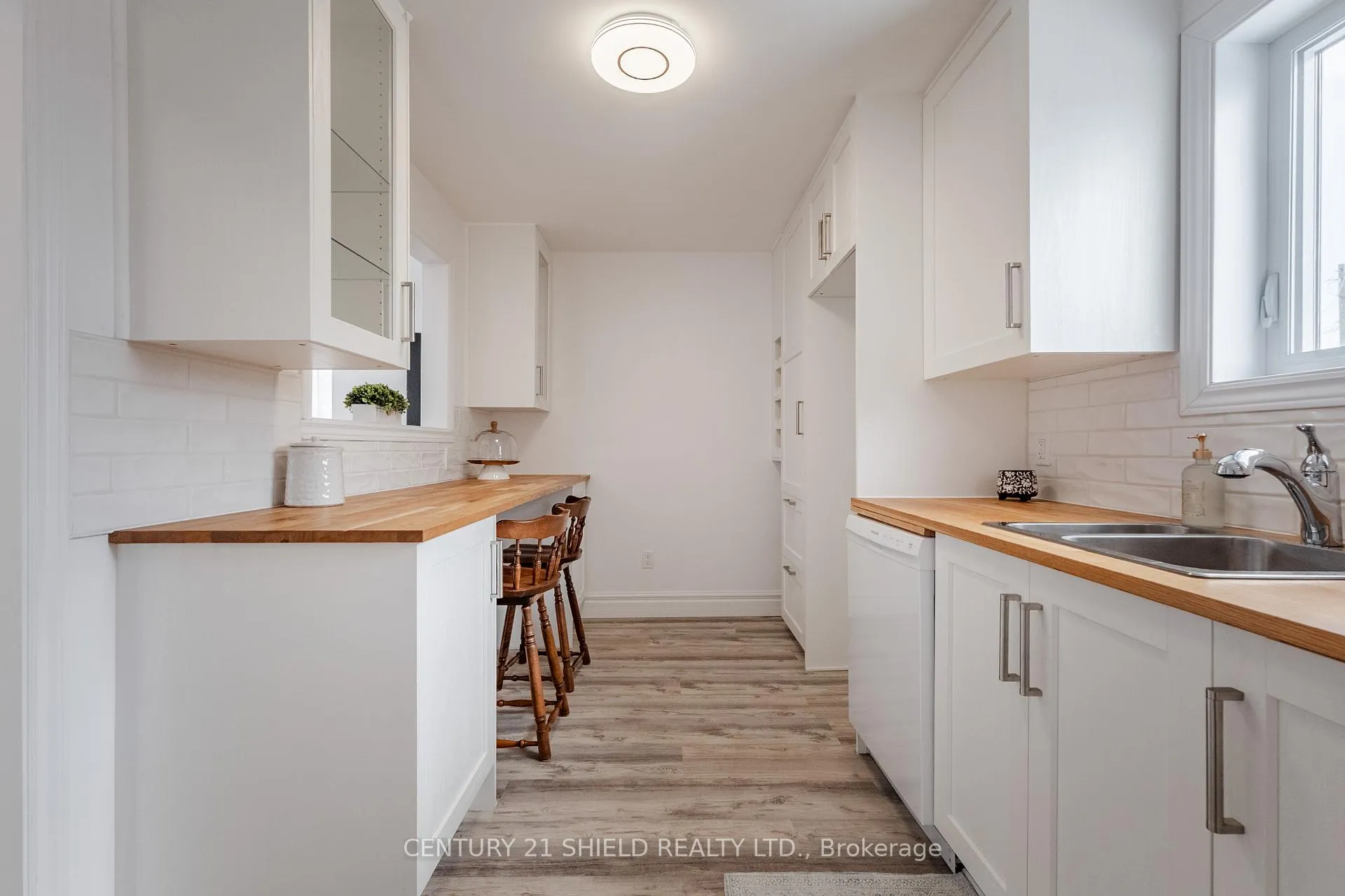 Photo 16 of 2030 Pitt Street, Cornwall, Cornwall — HOMEH