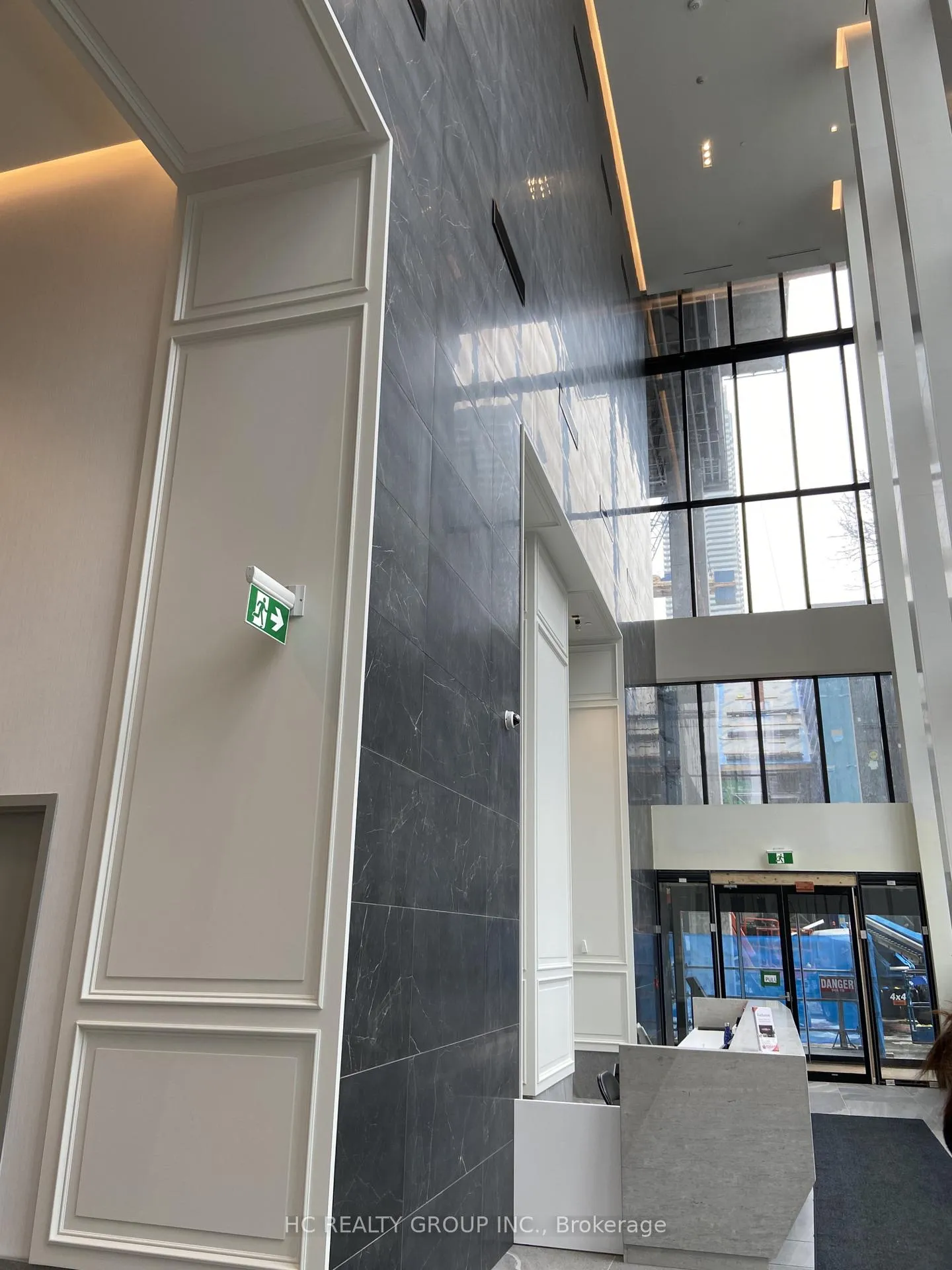 Photo 2 of Unit 2008, 3 Gloucester Street, Toronto, Church-Yonge Corridor — HOMEH