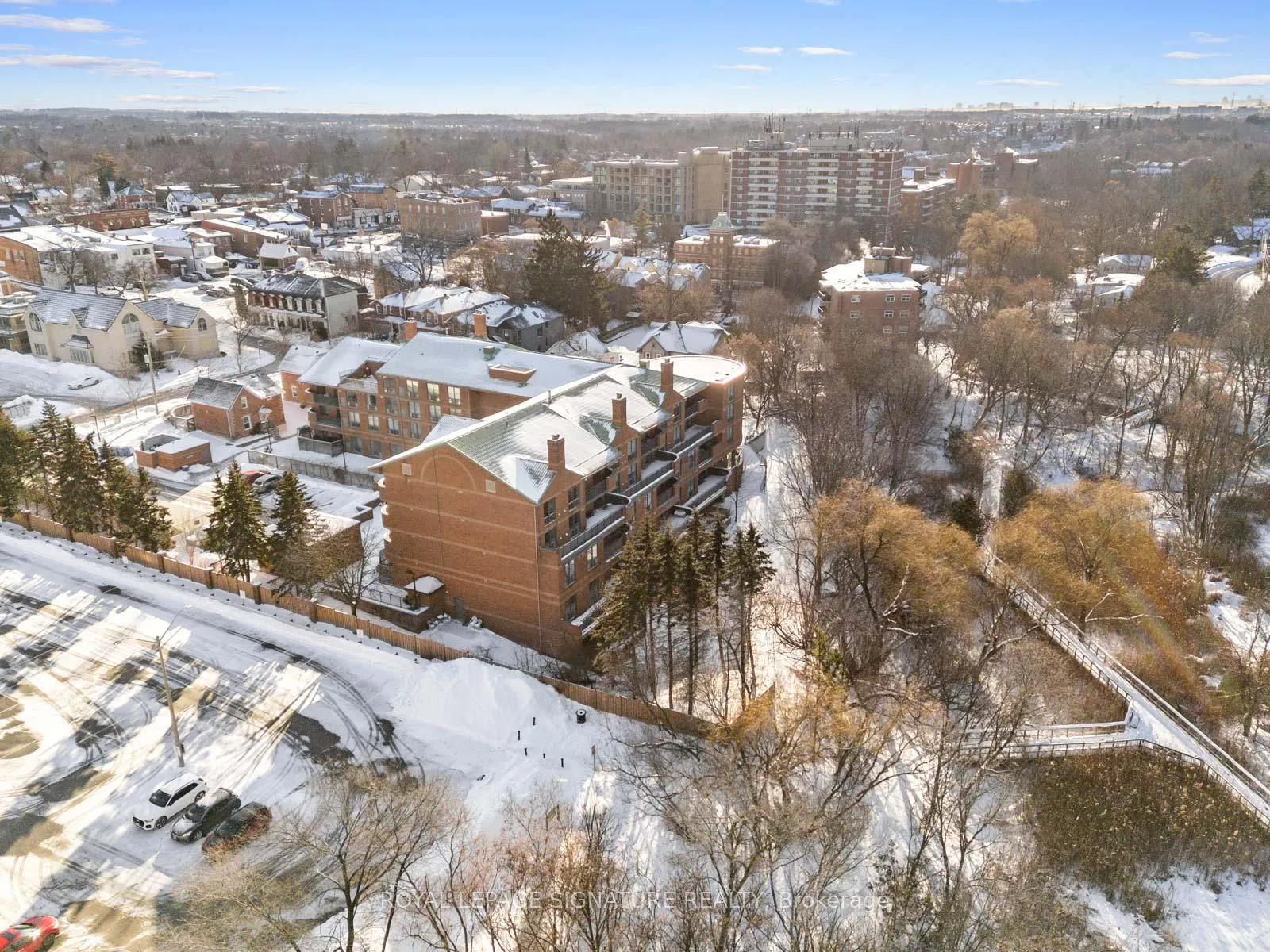 Photo 29 of Unit 311, 30 Wilson Street, Markham, Old Markham Village — HOMEH