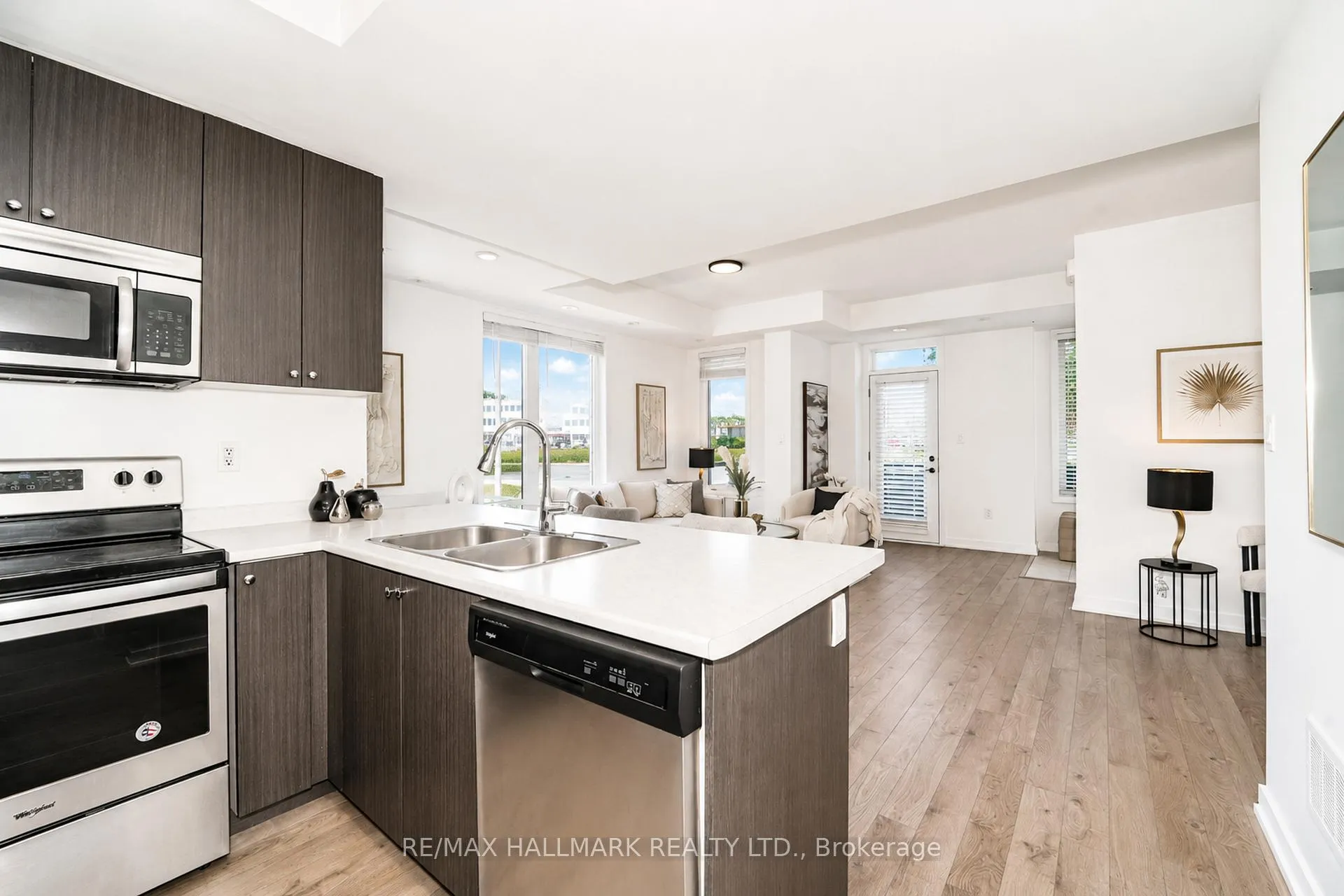Photo 9 of Unit 212, 1555 Kingston Road, Pickering, Town Centre — HOMEH
