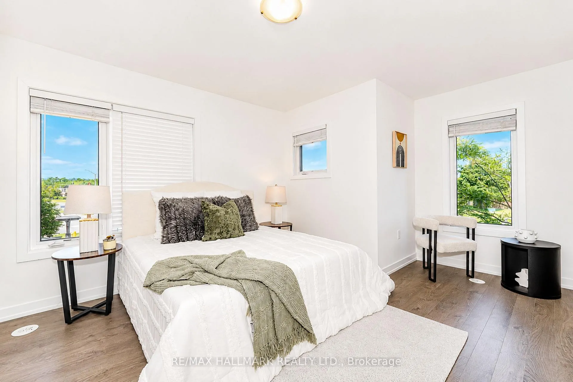 Photo 18 of Unit 212, 1555 Kingston Road, Pickering, Town Centre — HOMEH