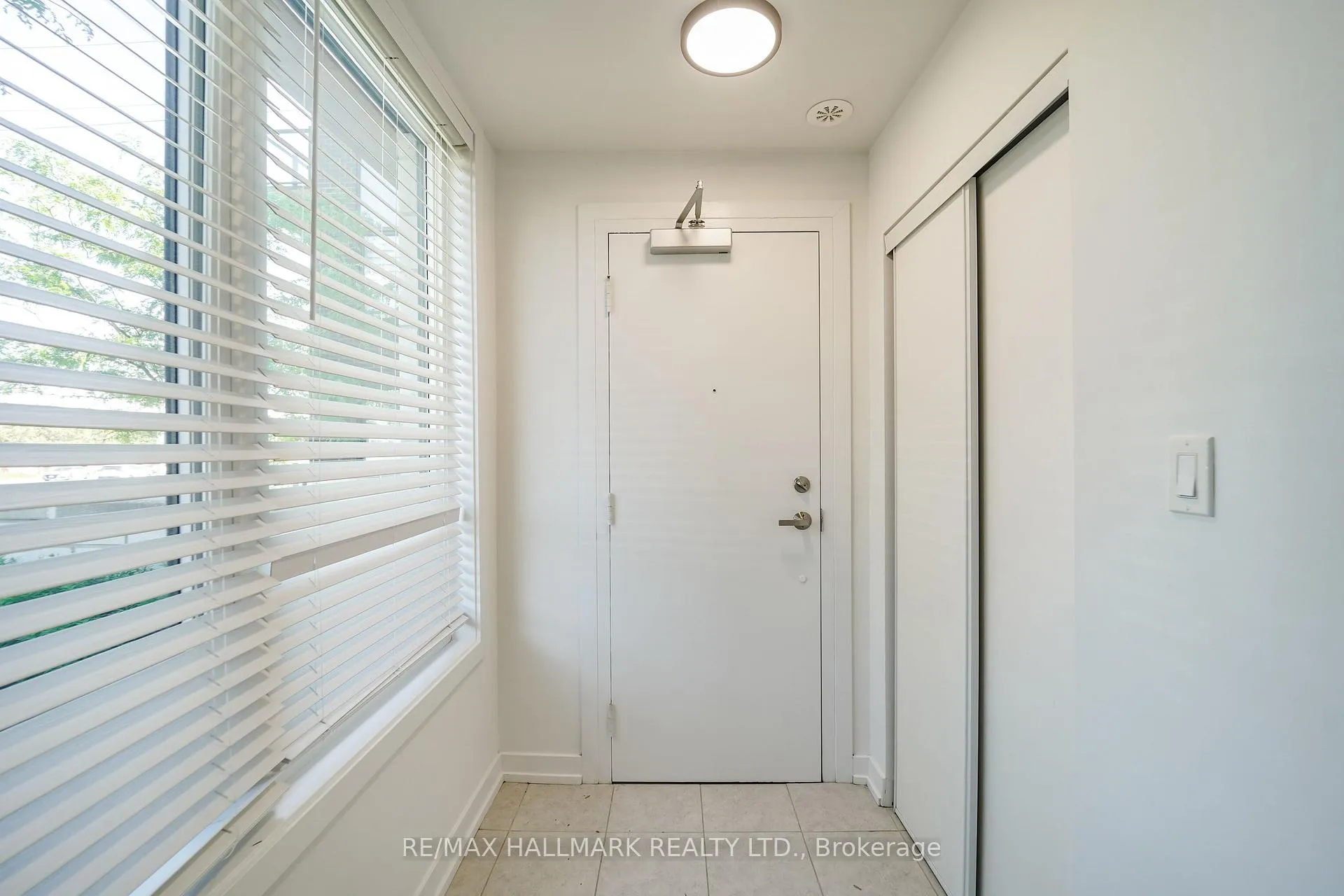 Photo 26 of Unit 212, 1555 Kingston Road, Pickering, Town Centre — HOMEH