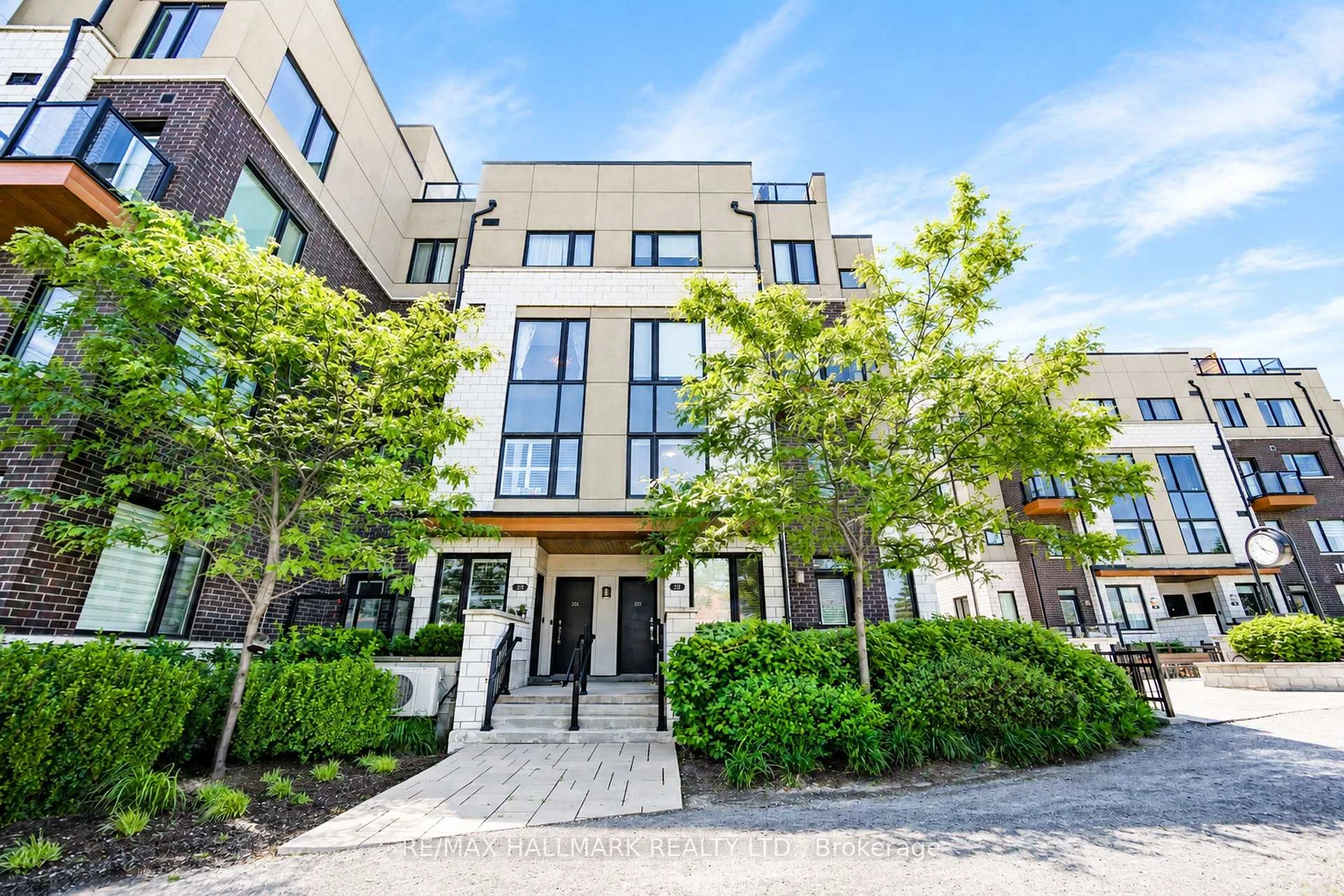 Photo 29 of Unit 212, 1555 Kingston Road, Pickering, Town Centre — HOMEH