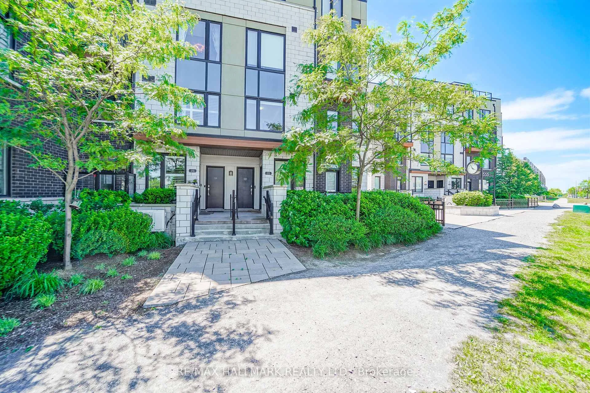 Photo 31 of Unit 212, 1555 Kingston Road, Pickering, Town Centre — HOMEH