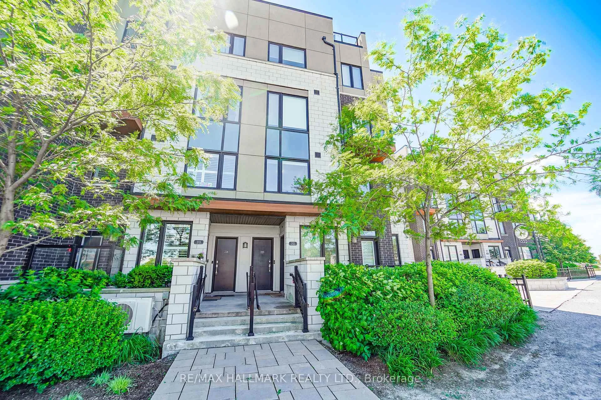 Photo 32 of Unit 212, 1555 Kingston Road, Pickering, Town Centre — HOMEH