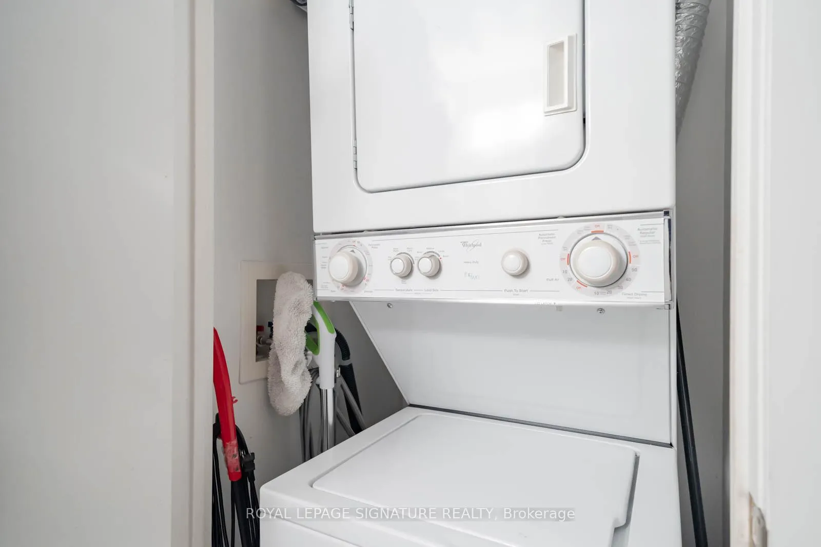 Photo 12 of Unit 1208, 20 Joe Shuster Way, Toronto, South Parkdale — HOMEH