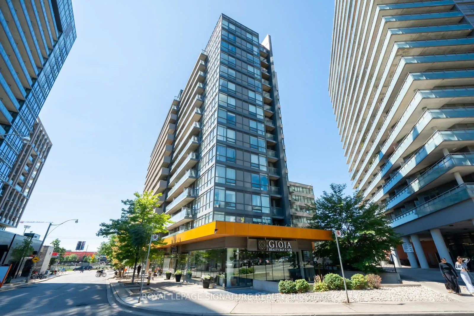 Photo 22 of Unit 1208, 20 Joe Shuster Way, Toronto, South Parkdale — HOMEH