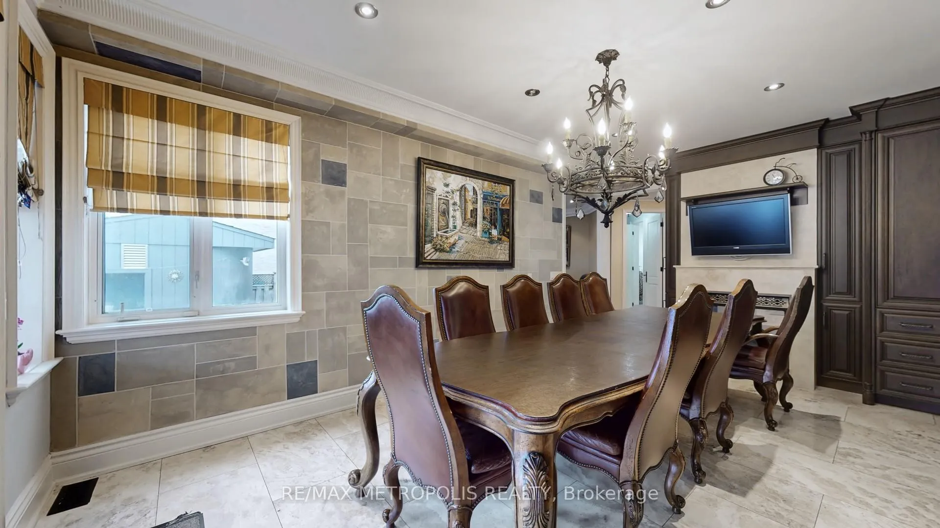 Photo 17 of 51 Babak Boulevard, Vaughan, East Woodbridge — HOMEH
