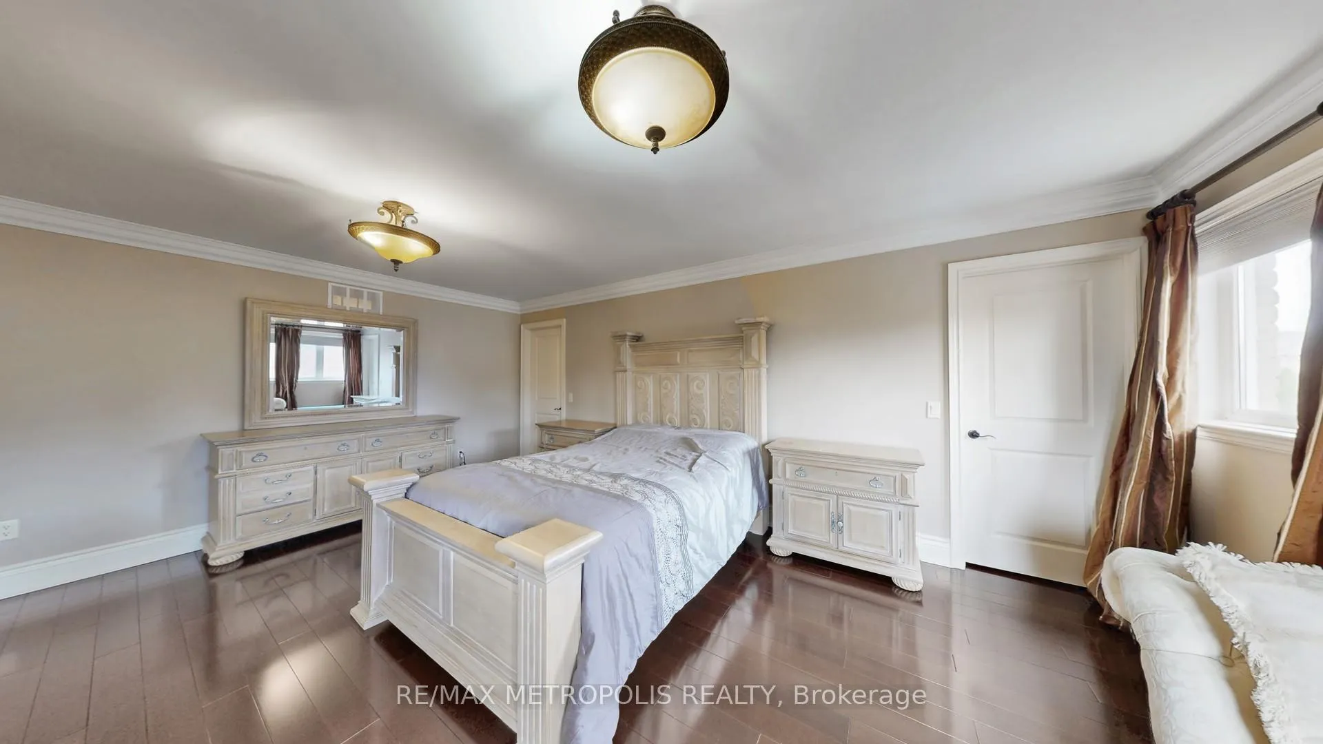 Photo 25 of 51 Babak Boulevard, Vaughan, East Woodbridge — HOMEH