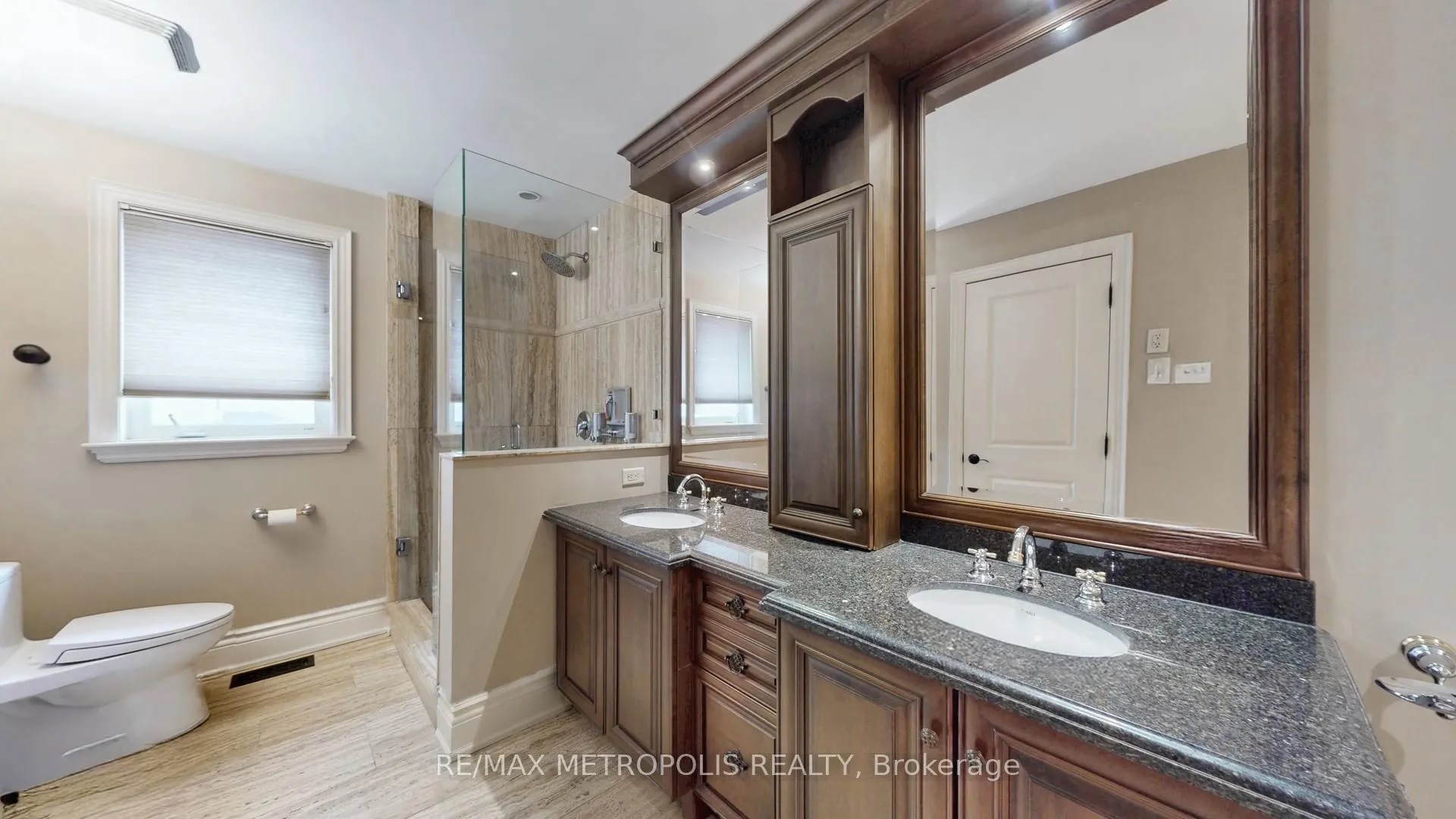 Photo 26 of 51 Babak Boulevard, Vaughan, East Woodbridge — HOMEH