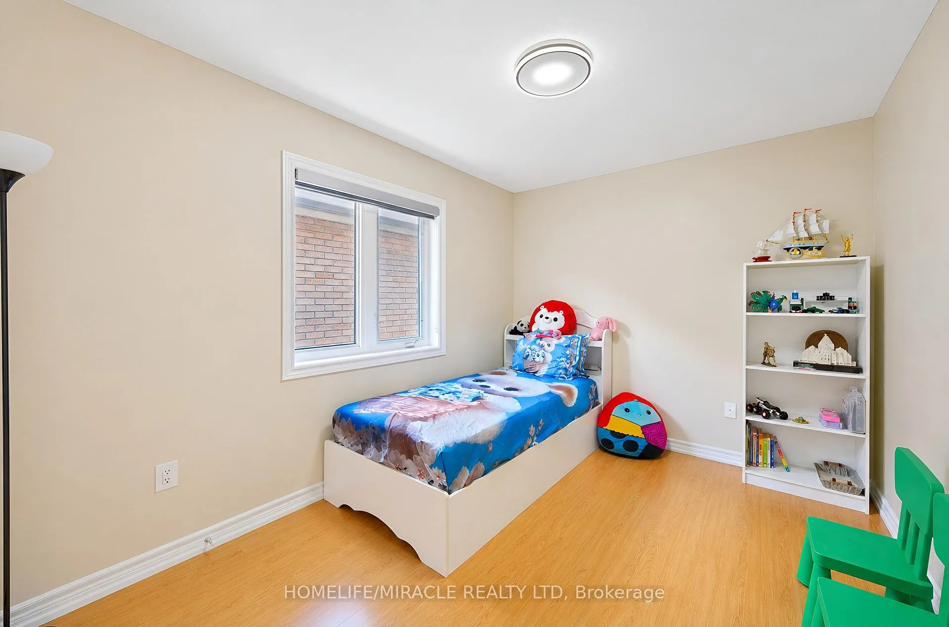 Photo 35 of 34 Washburn Road, Brampton, Bram East — HOMEH