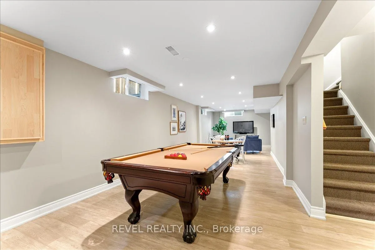 Photo 34 of 30 Linderwood Drive, Scarborough, Centennial Scarborough — HOMEH