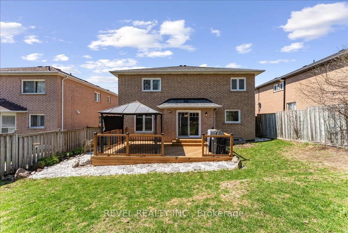 Photo 46 of 30 Linderwood Drive, Scarborough, Centennial Scarborough — HOMEH