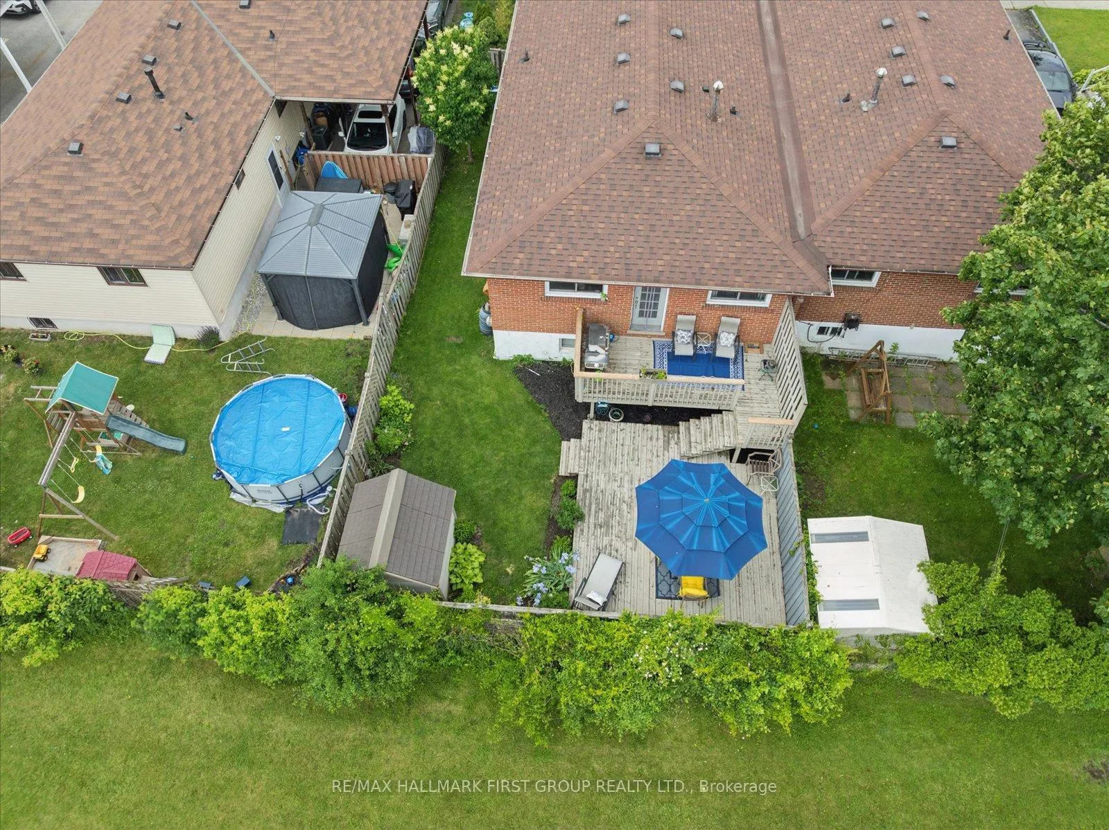 Photo 44 of 748 Breezy Drive, Pickering, West Shore — HOMEH