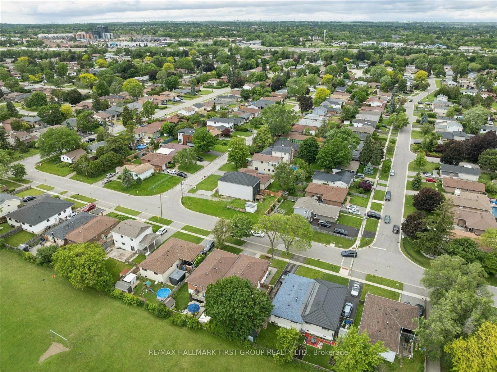 Photo 50 of 748 Breezy Drive, Pickering, West Shore — HOMEH