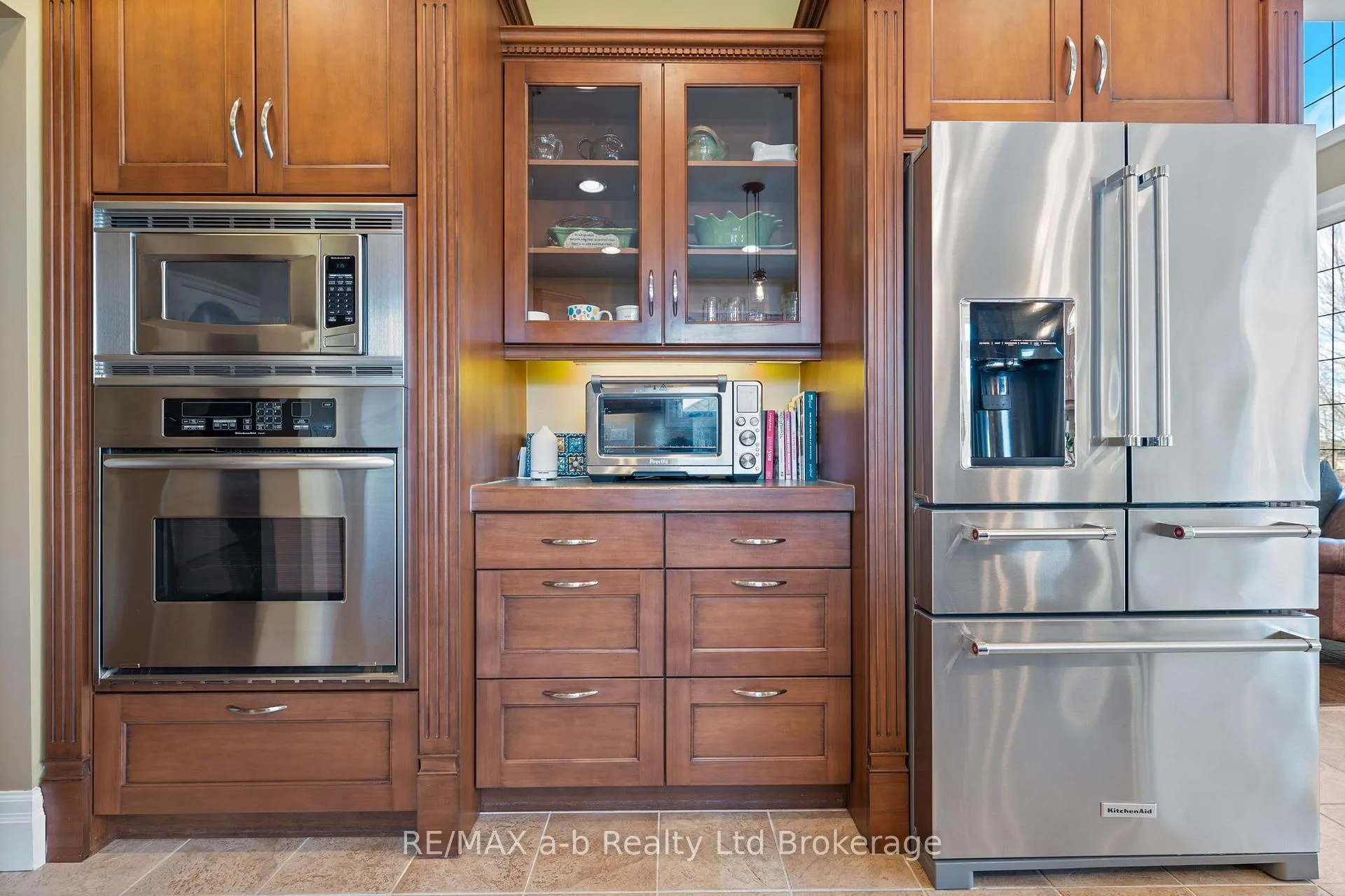 Photo 19 of 55226 Best Line, Bayham, Rural Bayham — HOMEH
