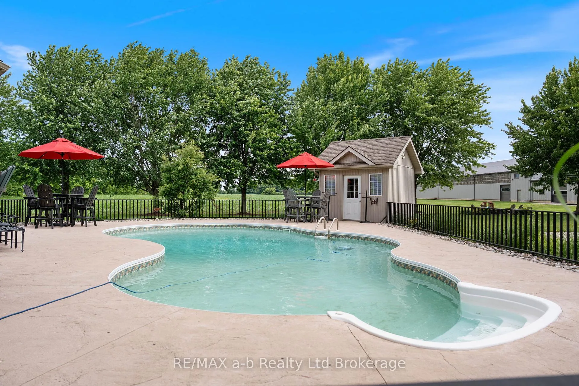 Photo 38 of 55226 Best Line, Bayham, Rural Bayham — HOMEH